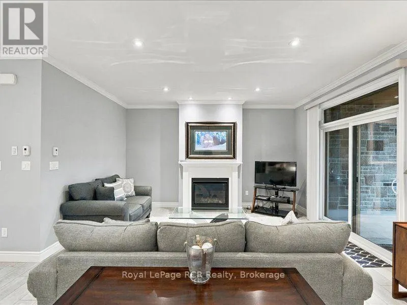 5 - 410 RIDGE ROAD #5