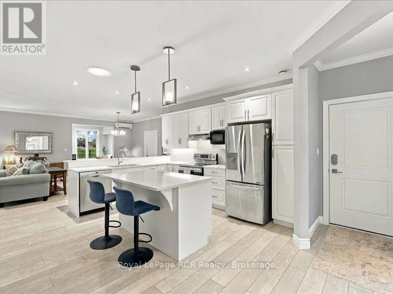 5 - 410 RIDGE ROAD #5