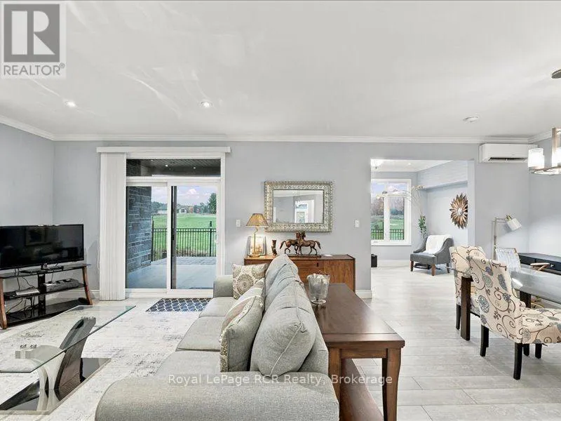 5 - 410 RIDGE ROAD #5