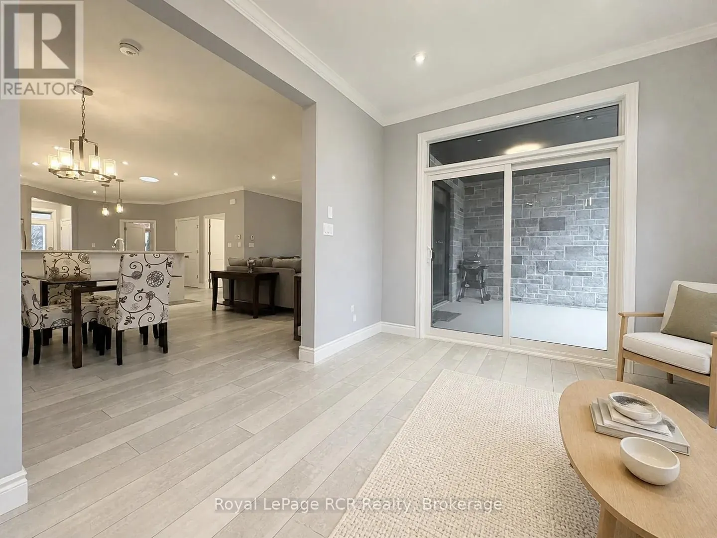 5 - 410 RIDGE ROAD #5