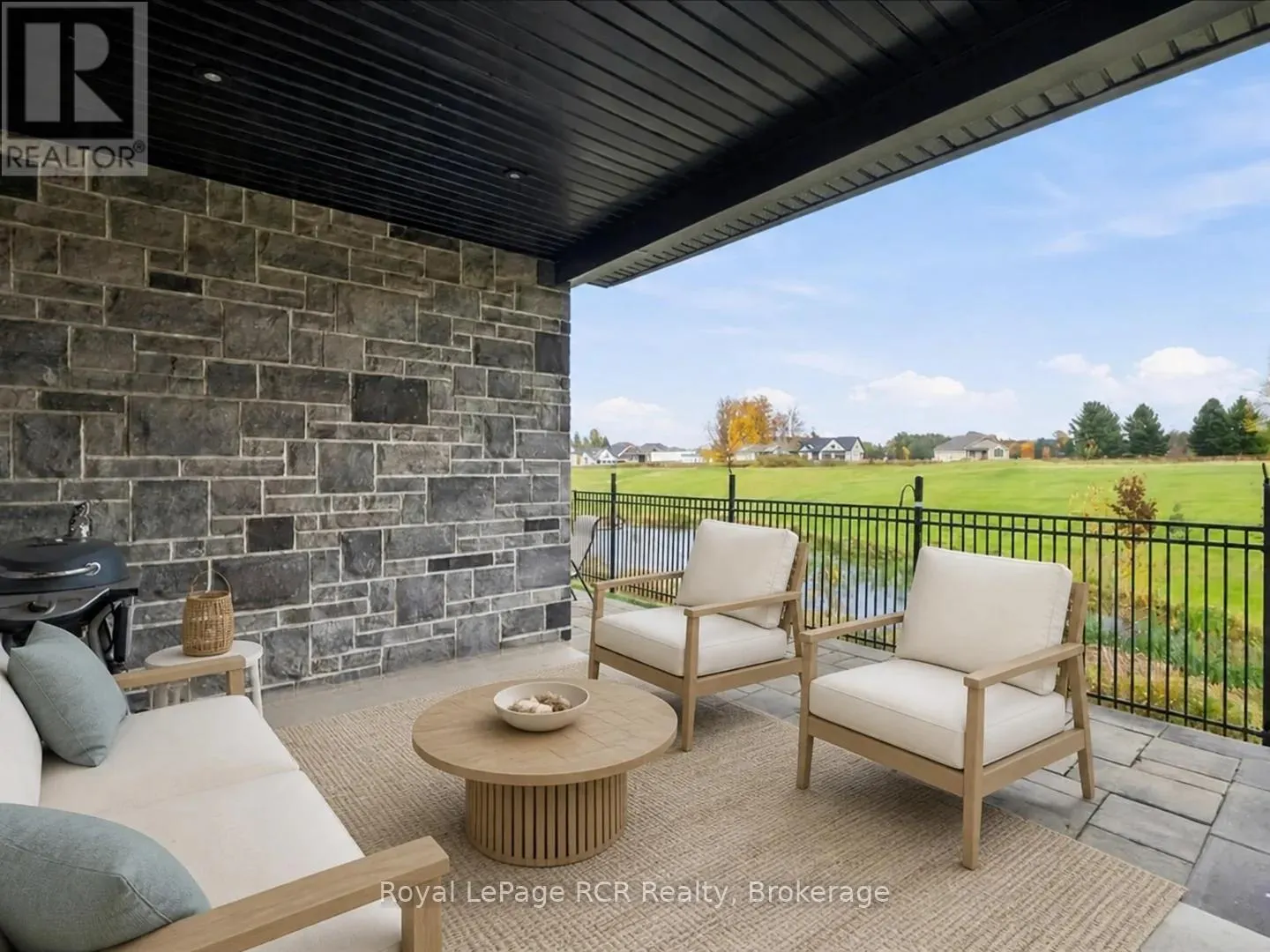 5 - 410 RIDGE ROAD #5
