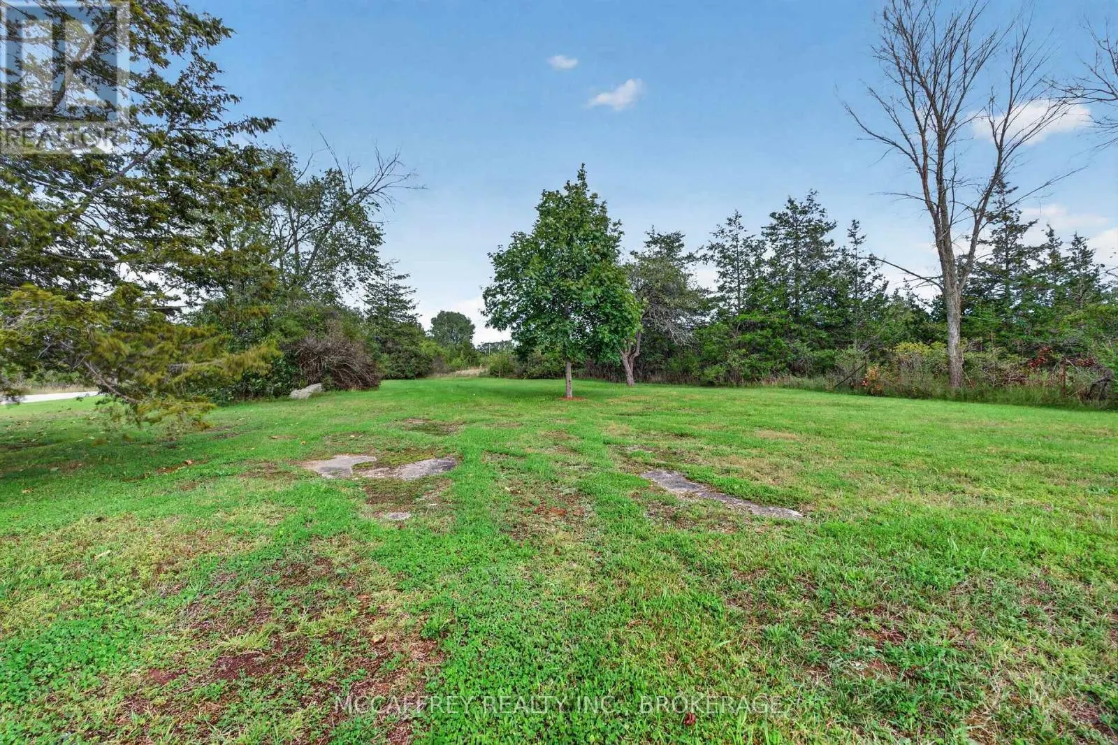 2572 COUNTY RD 1 E