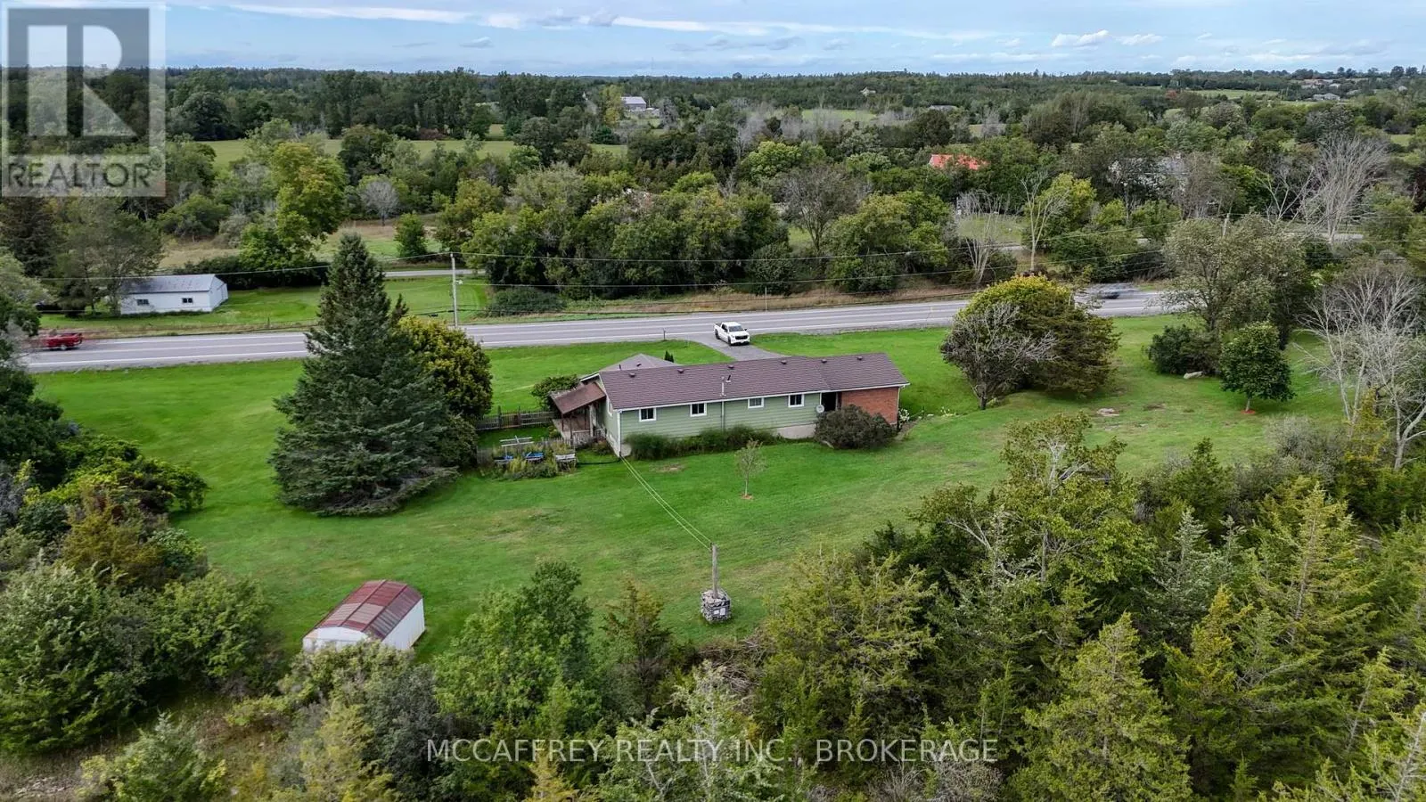 2572 COUNTY RD 1 E