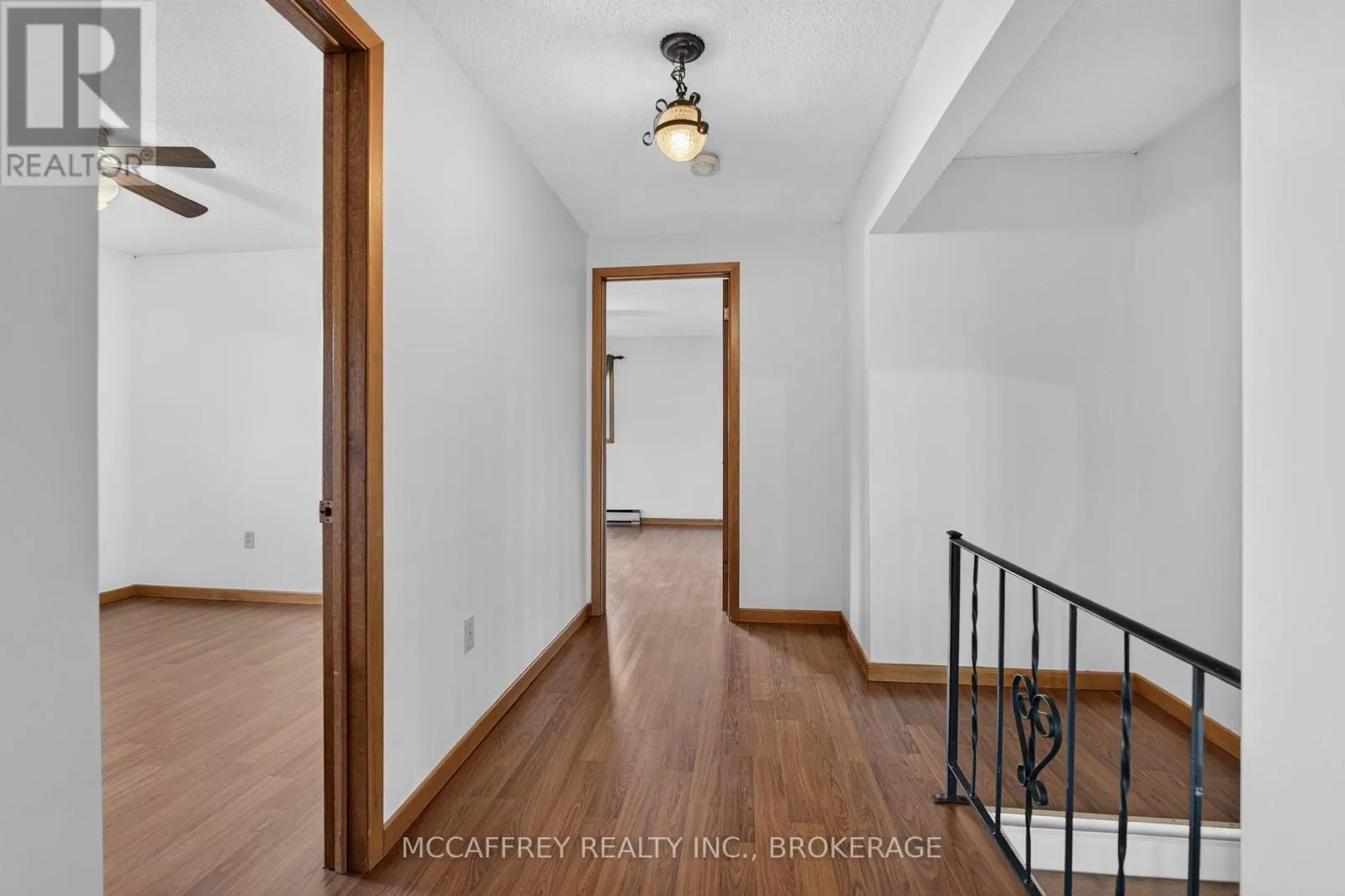2572 COUNTY RD 1 E