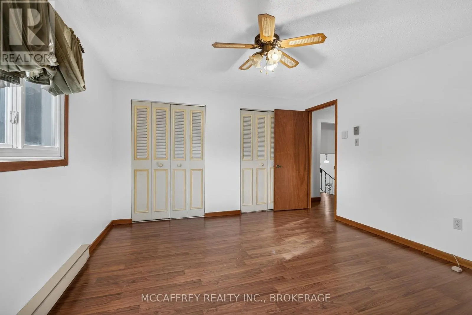 2572 COUNTY RD 1 E