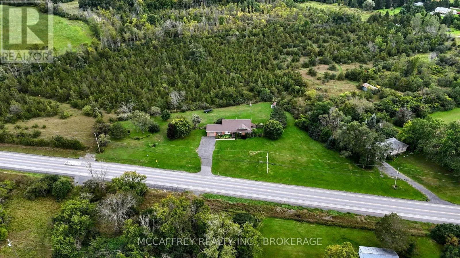 2572 COUNTY RD 1 E