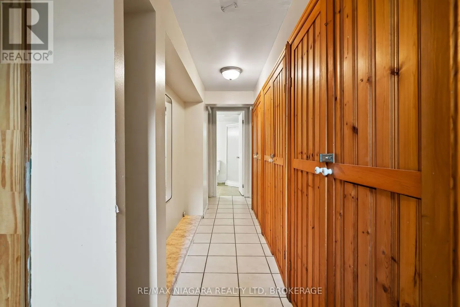 241 BERTIE STREET