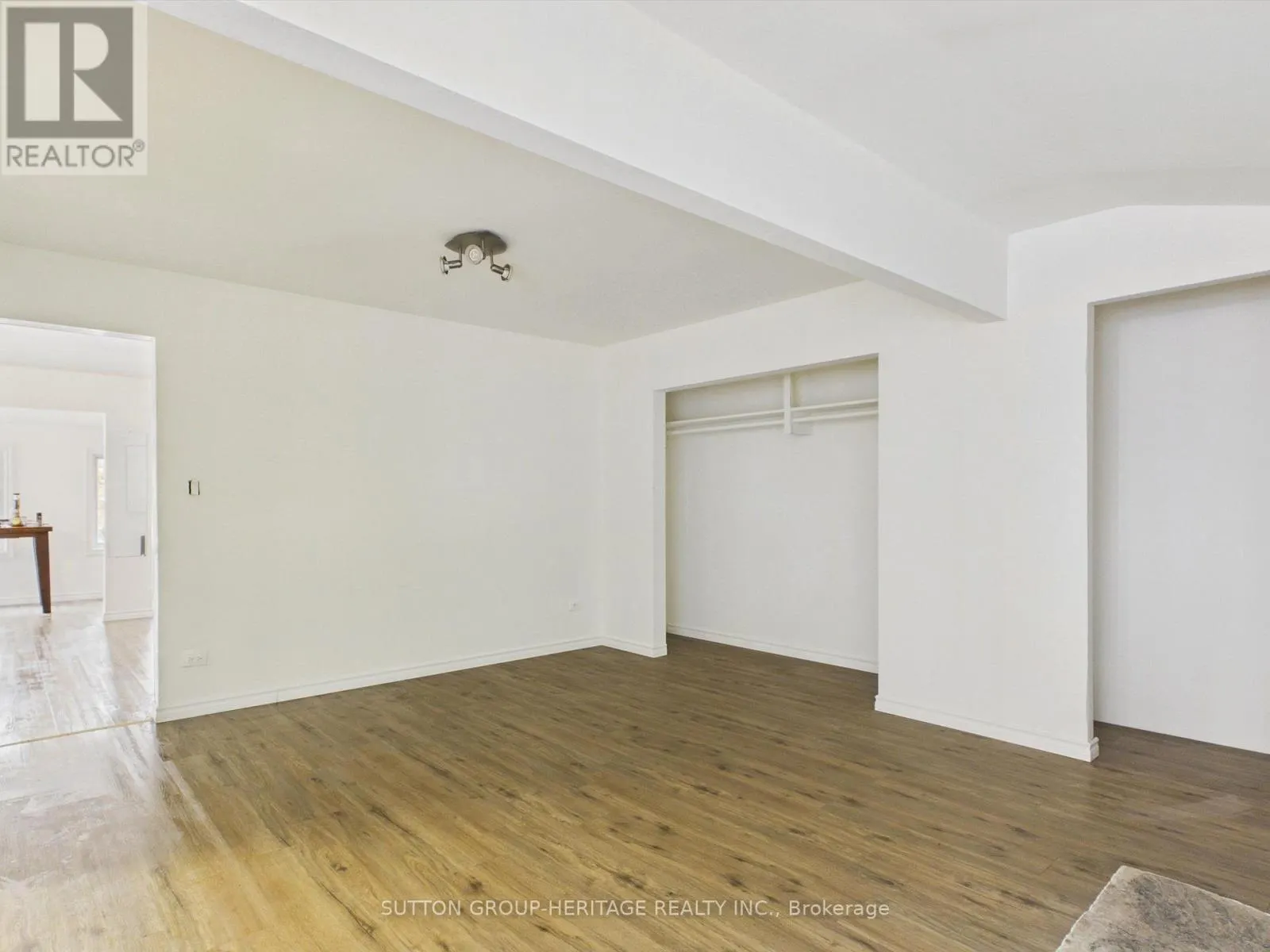 28 JOSEPH STREET