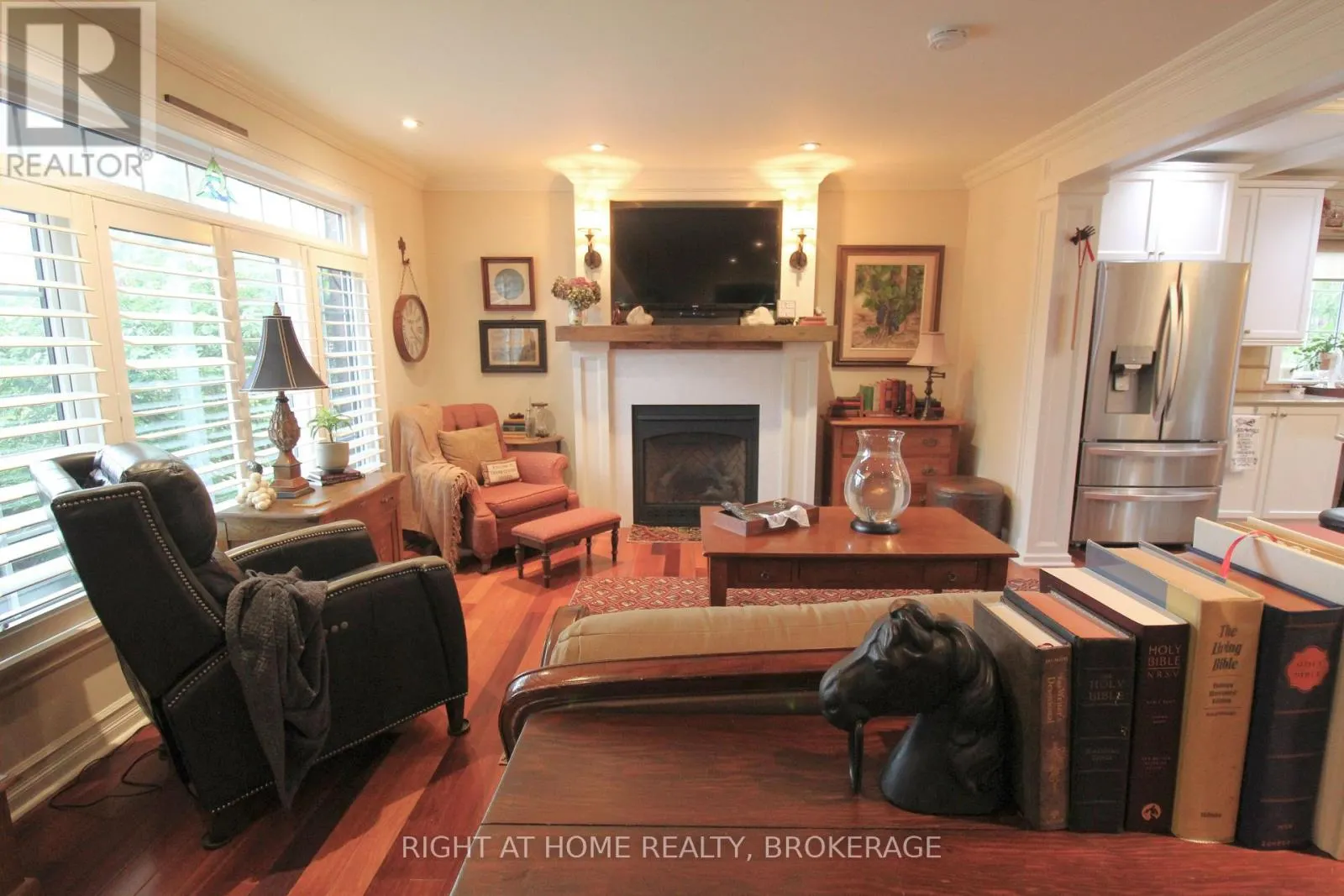 4108 QUEEN VICTORIA STREET