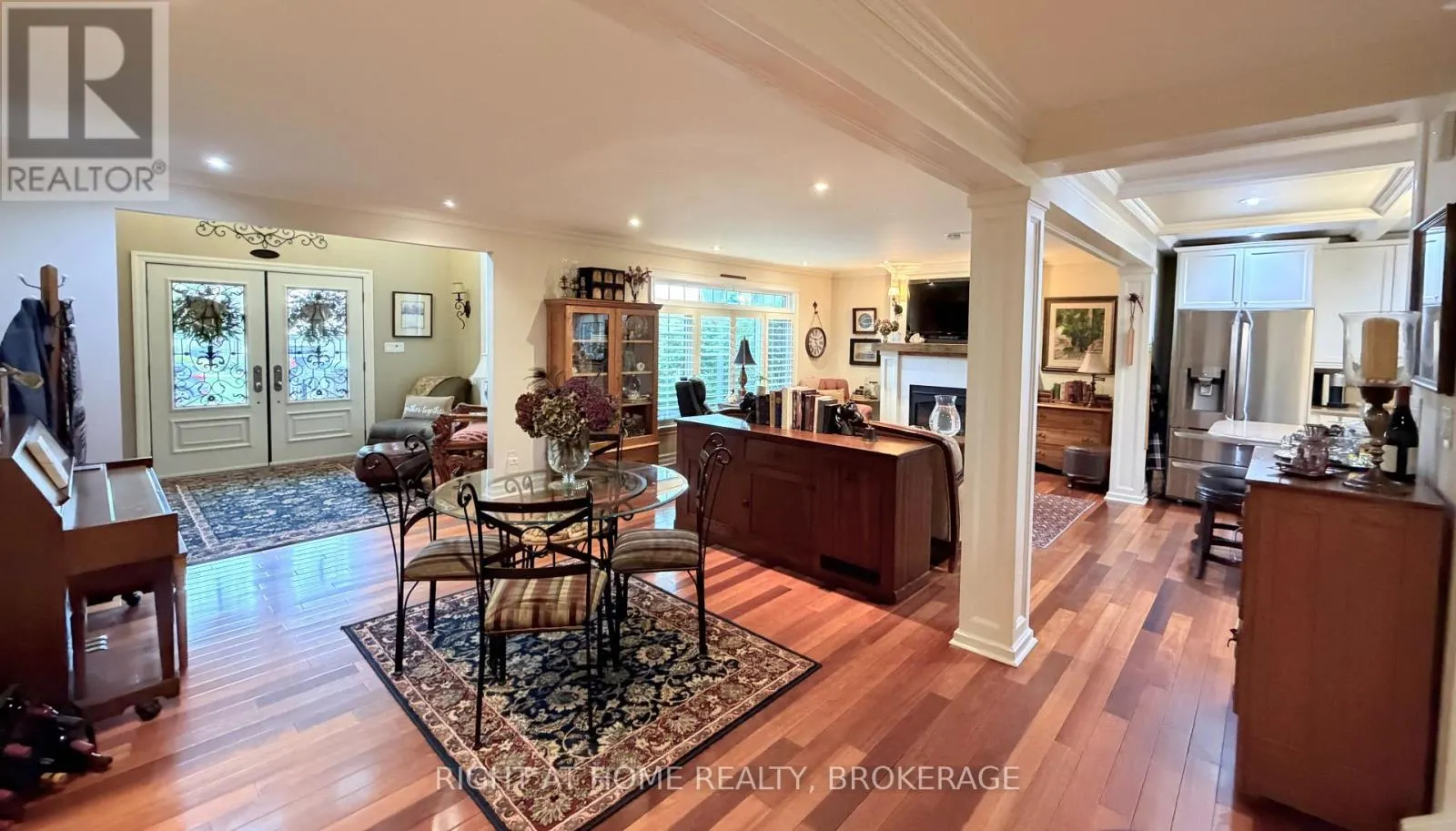 4108 QUEEN VICTORIA STREET