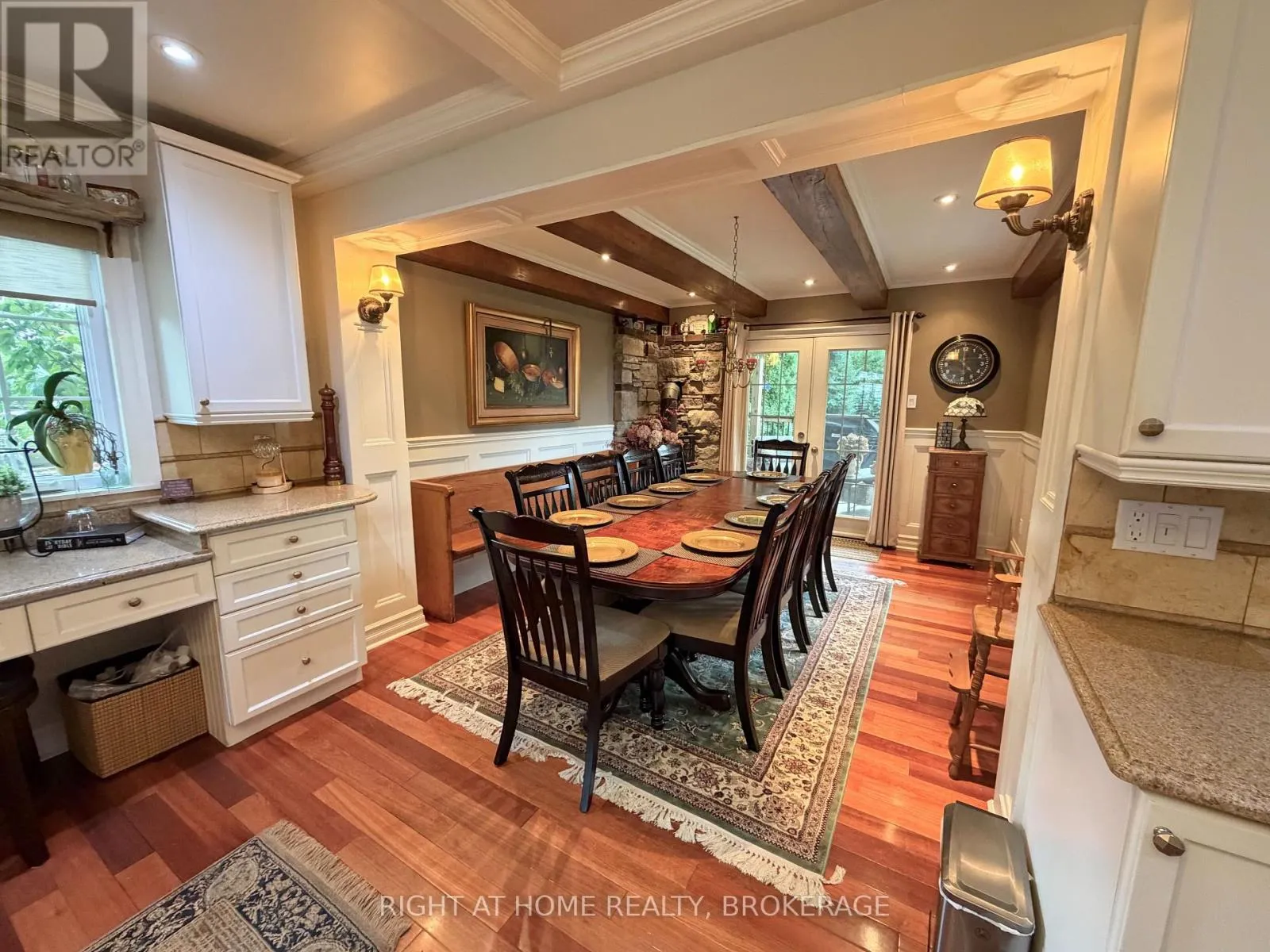 4108 QUEEN VICTORIA STREET