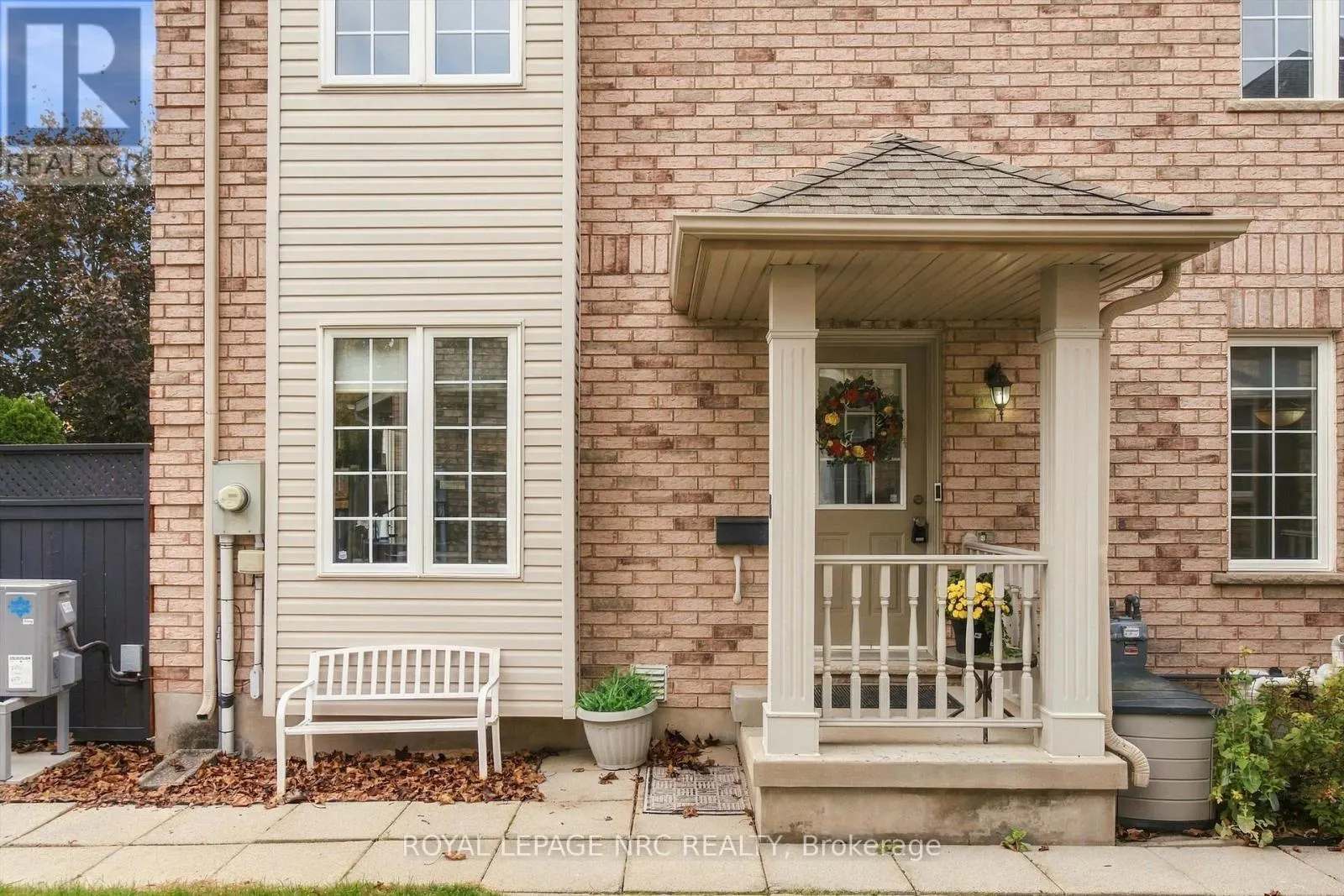 13 FLYNN COURT