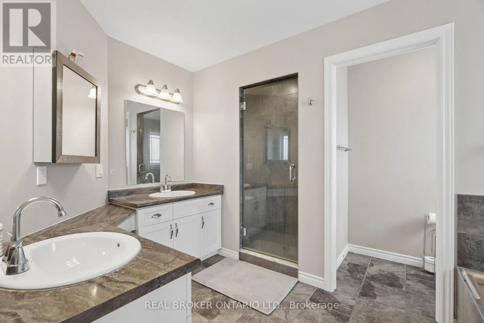 569 STARWOOD DRIVE