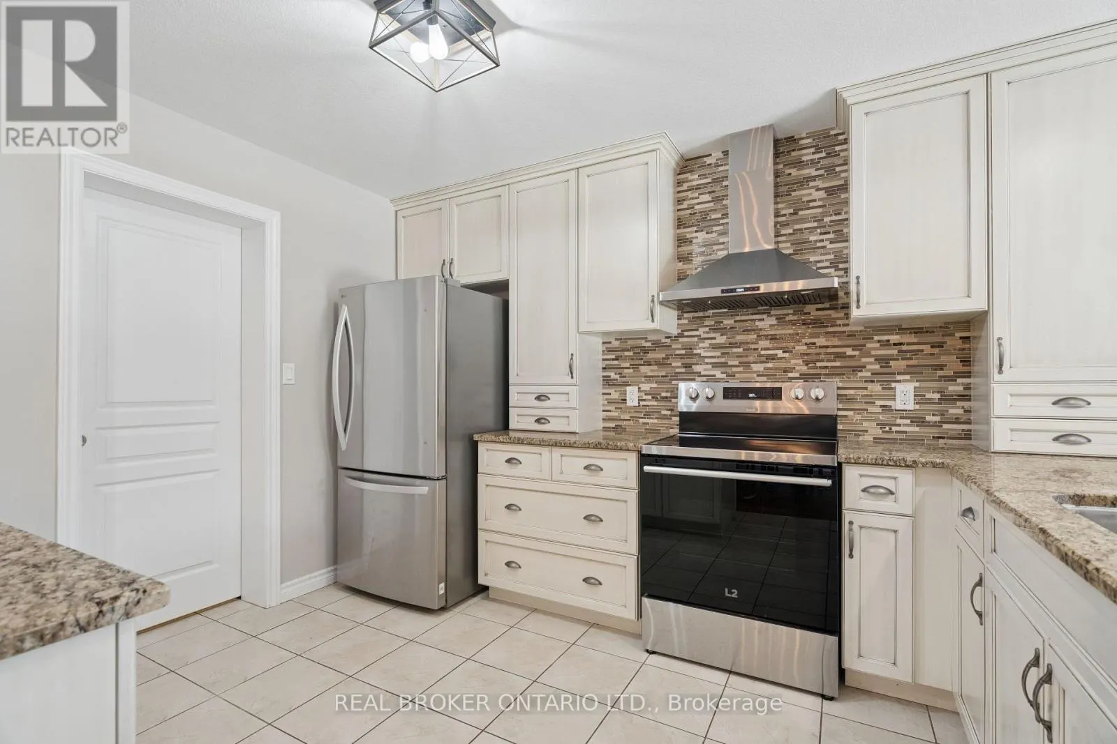 569 STARWOOD DRIVE