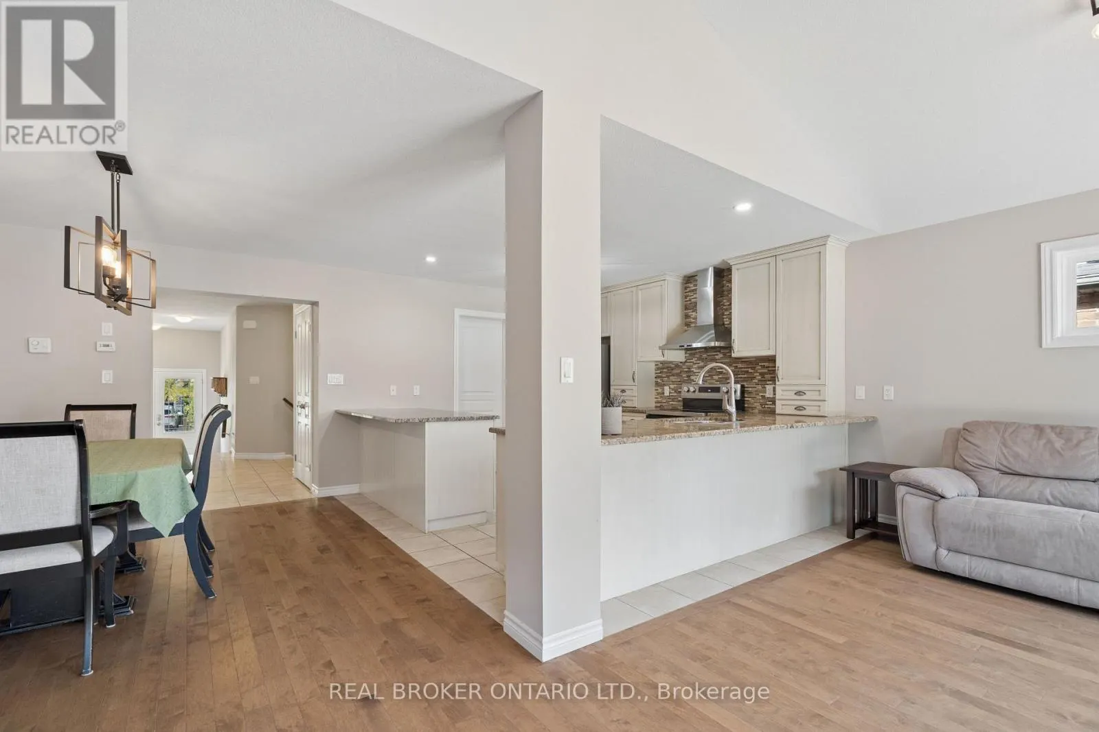 569 STARWOOD DRIVE