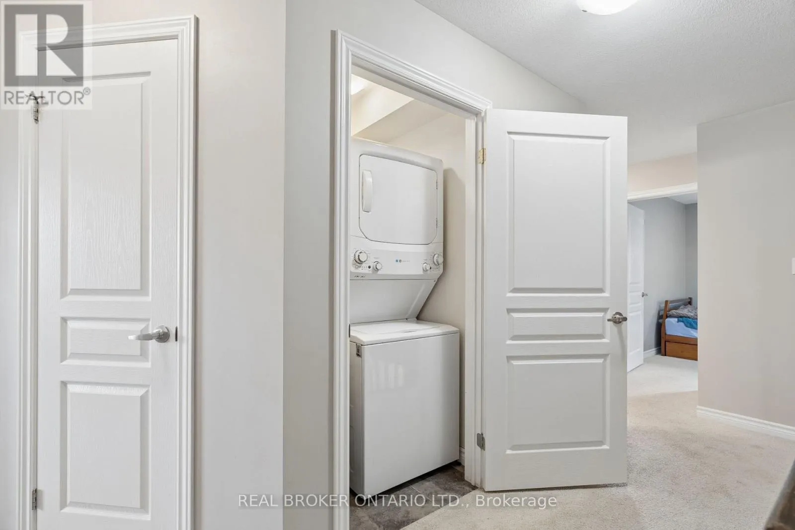 569 STARWOOD DRIVE
