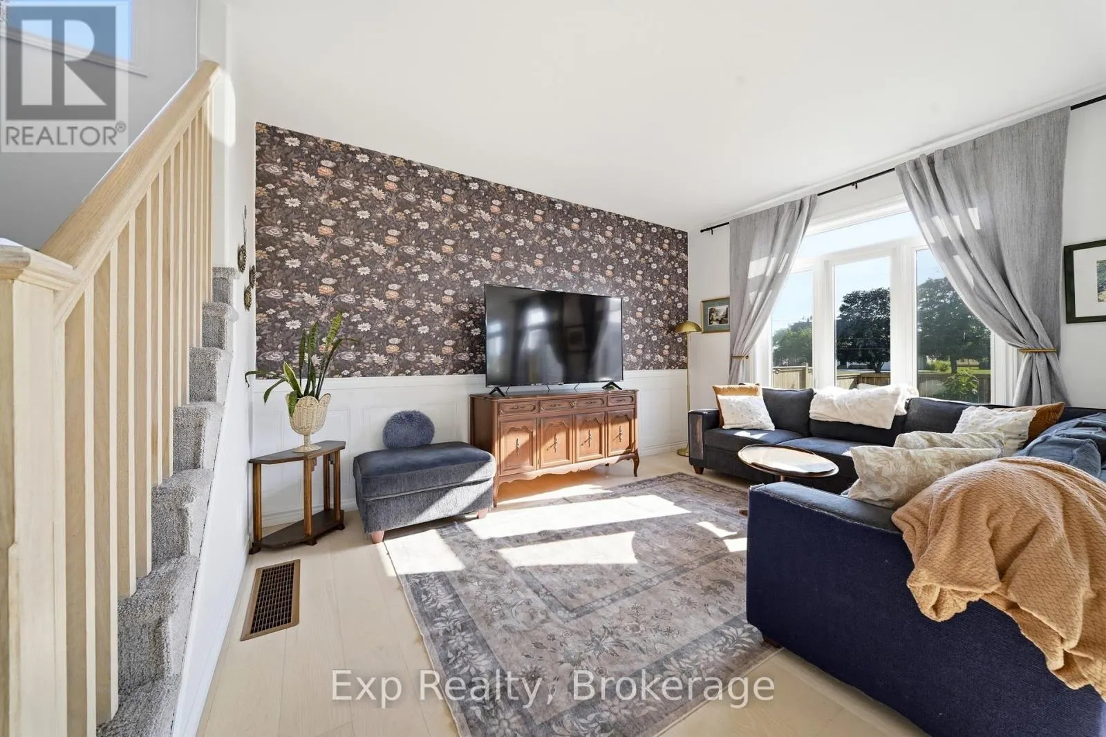 14 ATHABASKA DRIVE