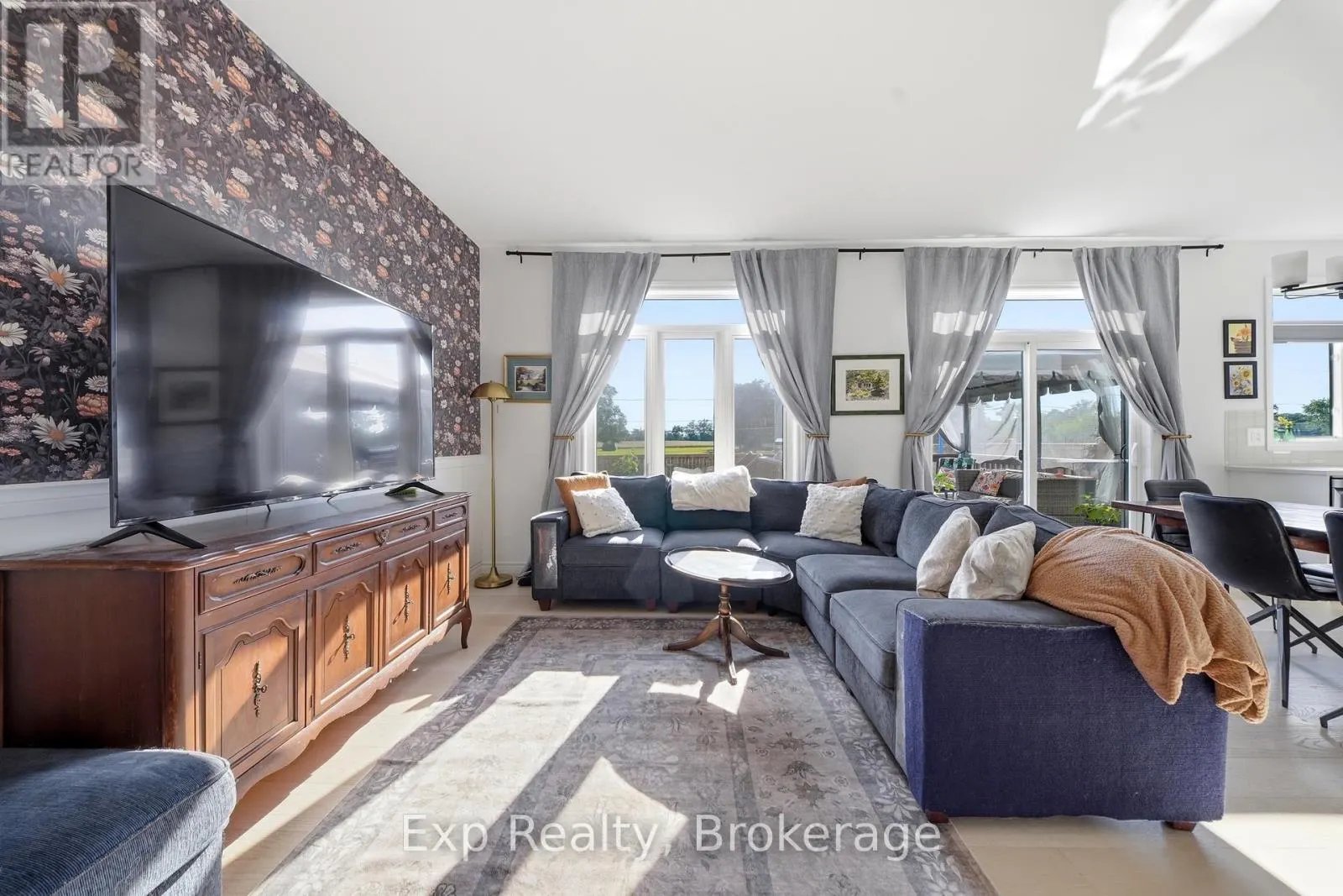 14 ATHABASKA DRIVE