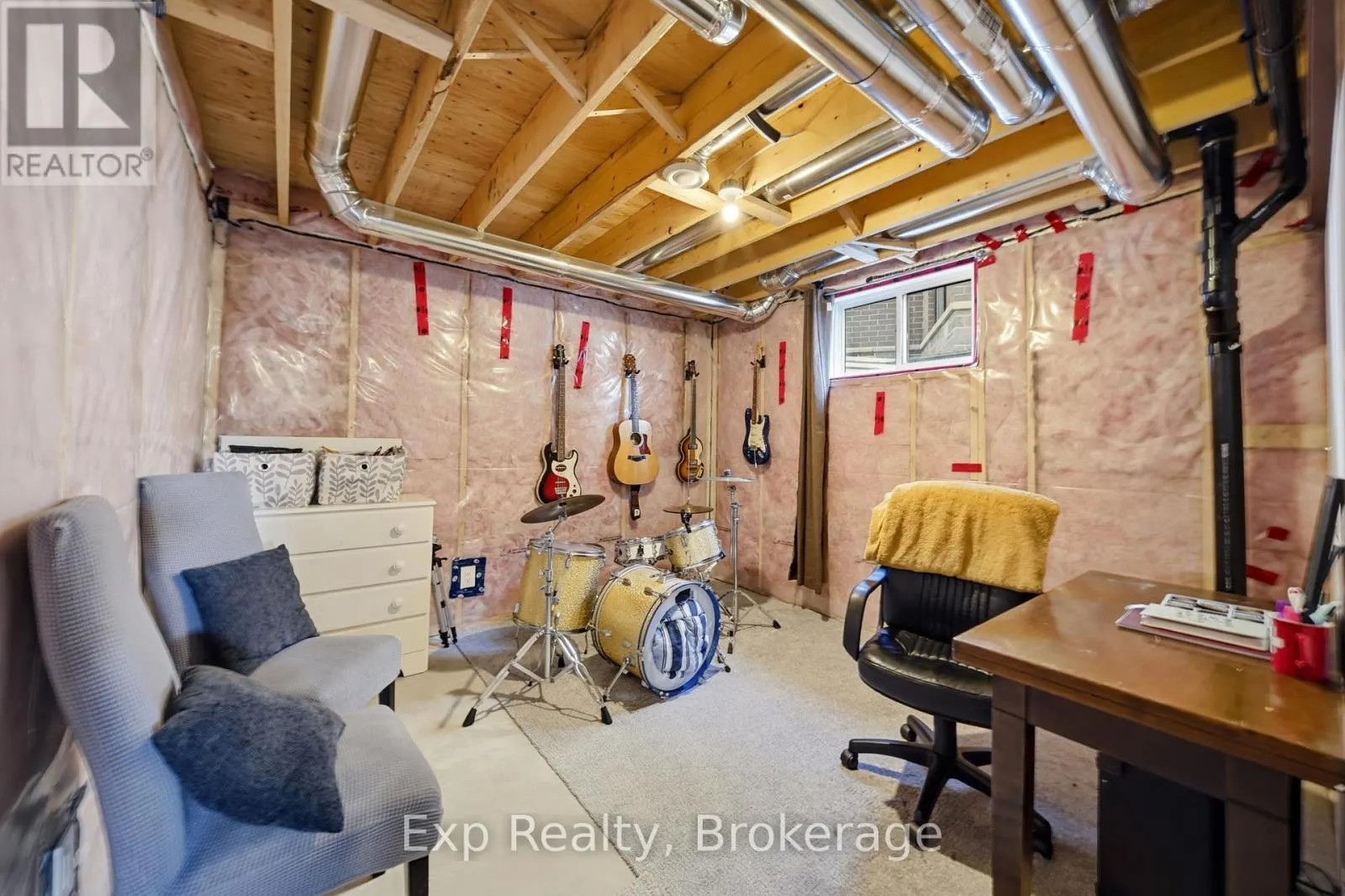 14 ATHABASKA DRIVE