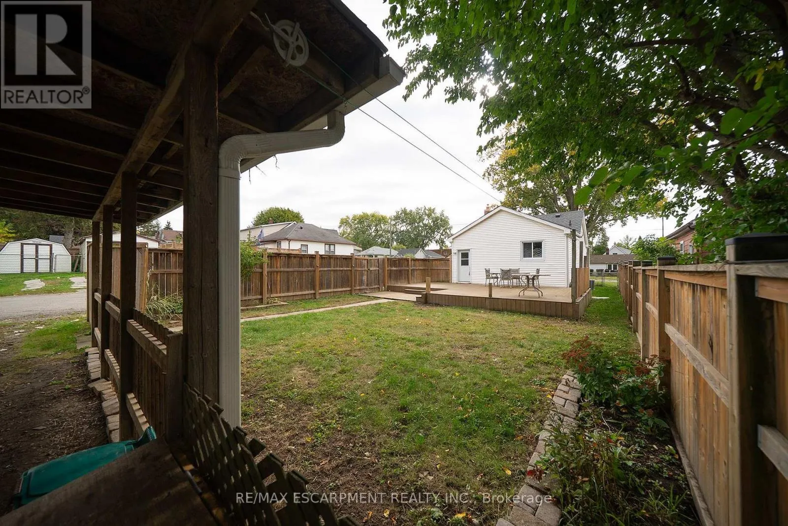 364 WELLINGTON STREET