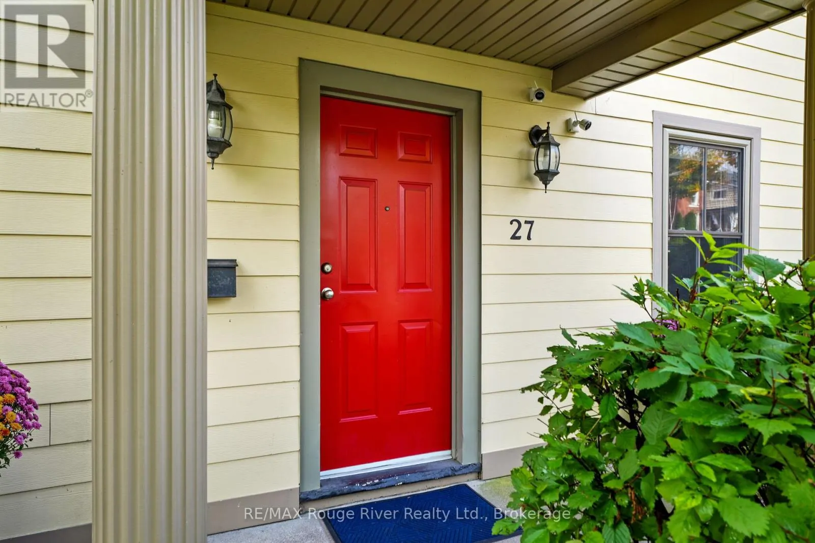 27 BUCK STREET