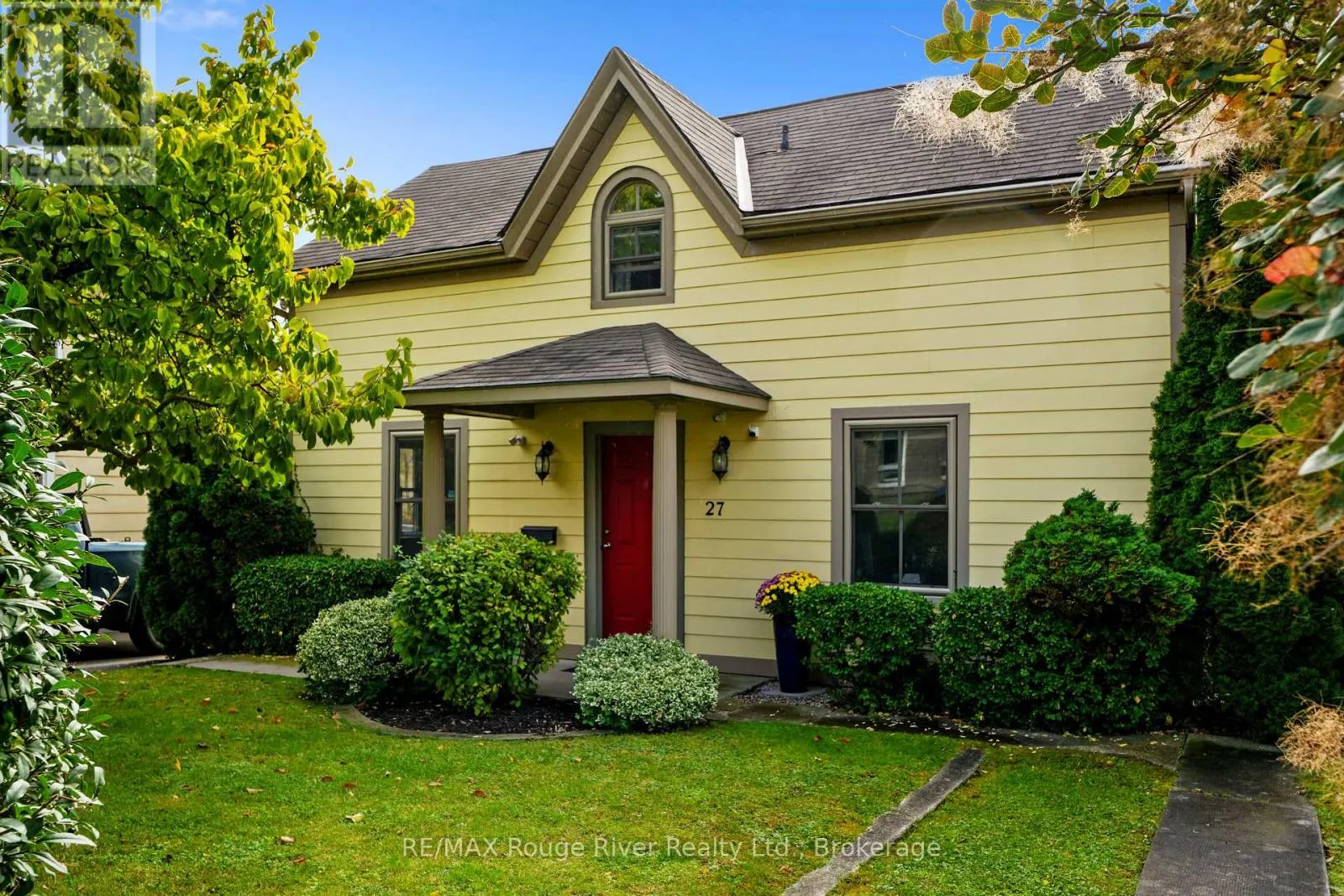 27 BUCK STREET
