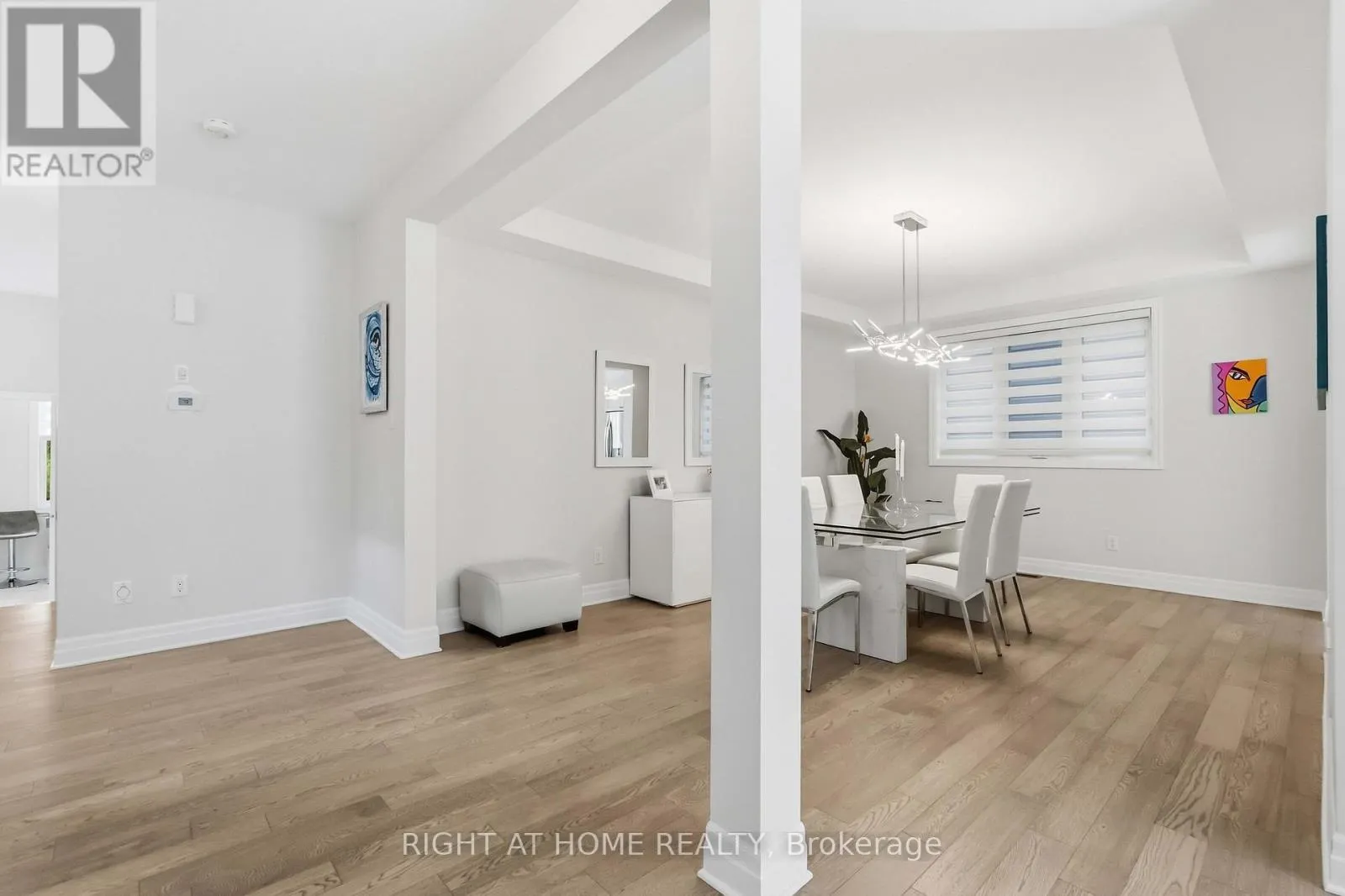 35 HAWKS LANDING CRESCENT