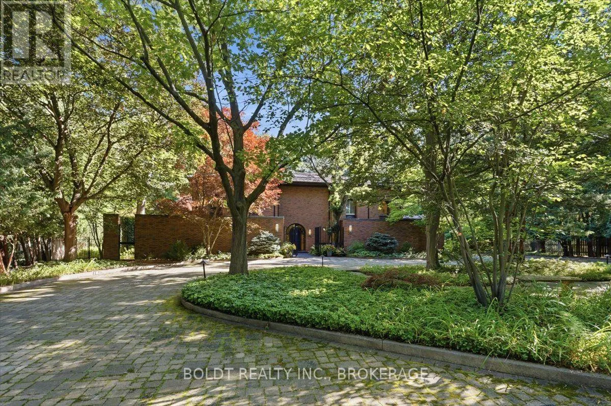 290 RIVERVIEW BOULEVARD