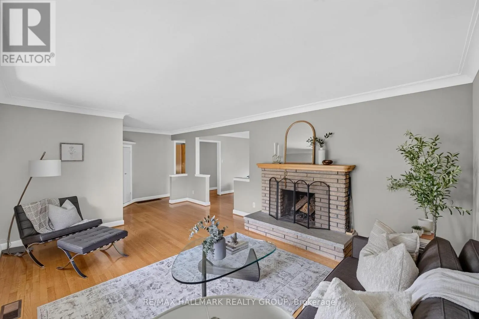 811 IROQUOIS ROAD