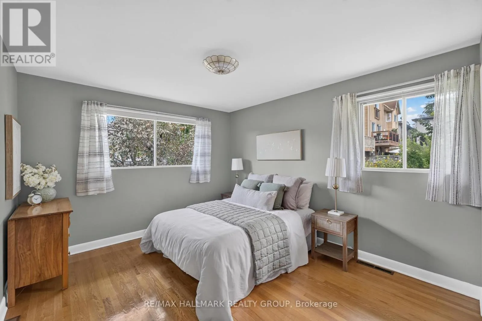 811 IROQUOIS ROAD