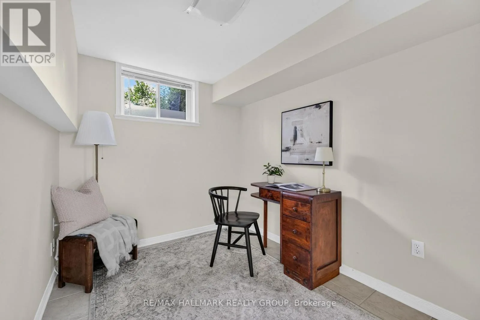 811 IROQUOIS ROAD