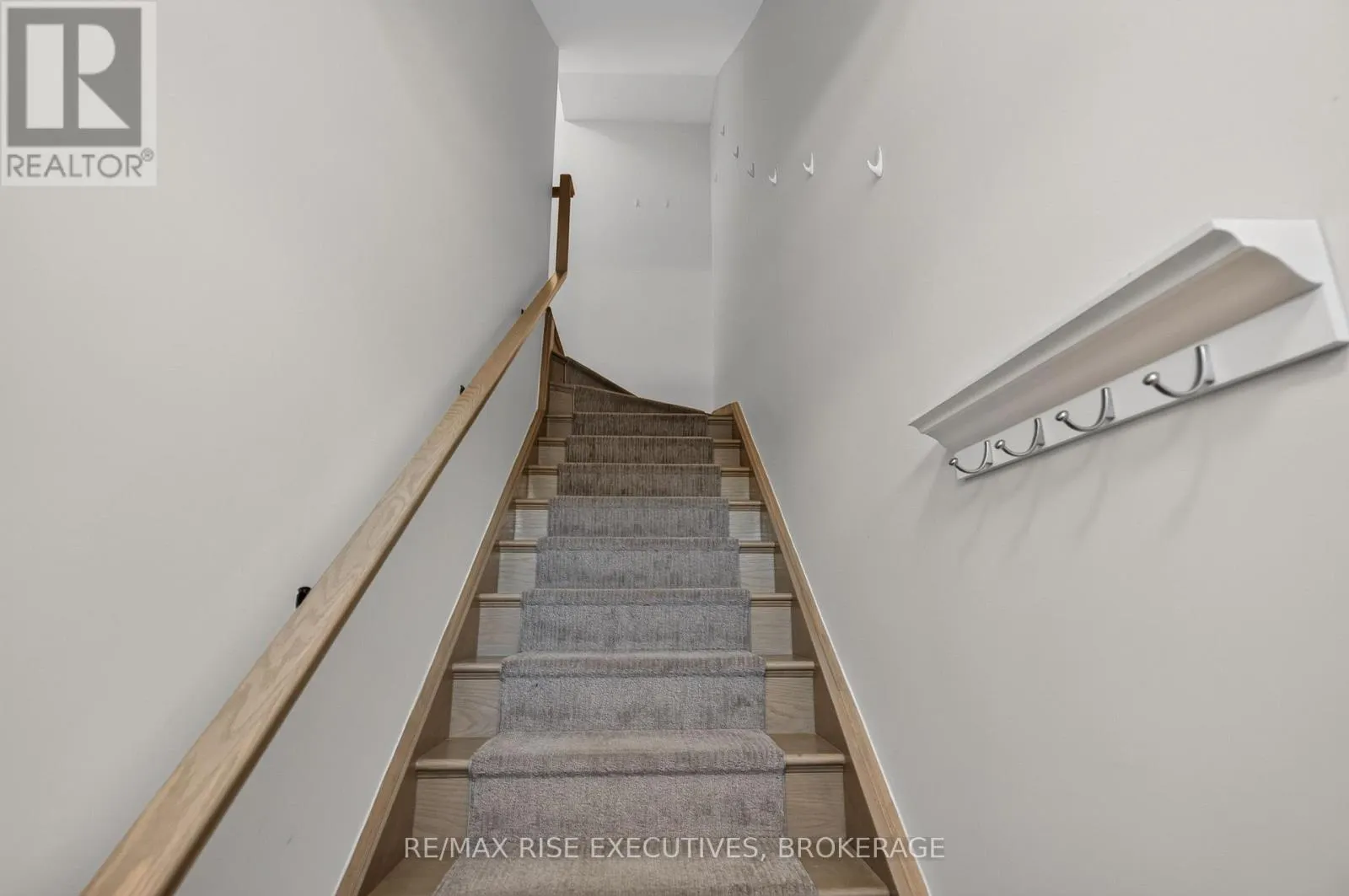 201 - 1015 TERRA VERDE WAY #201