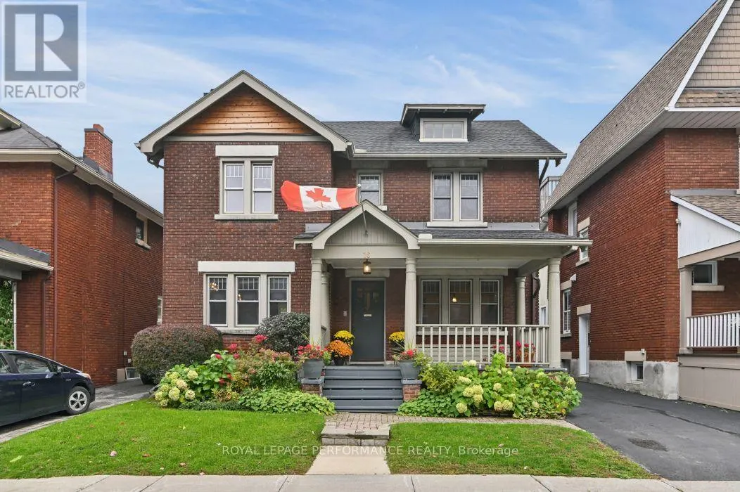 16 RENFREW AVENUE
