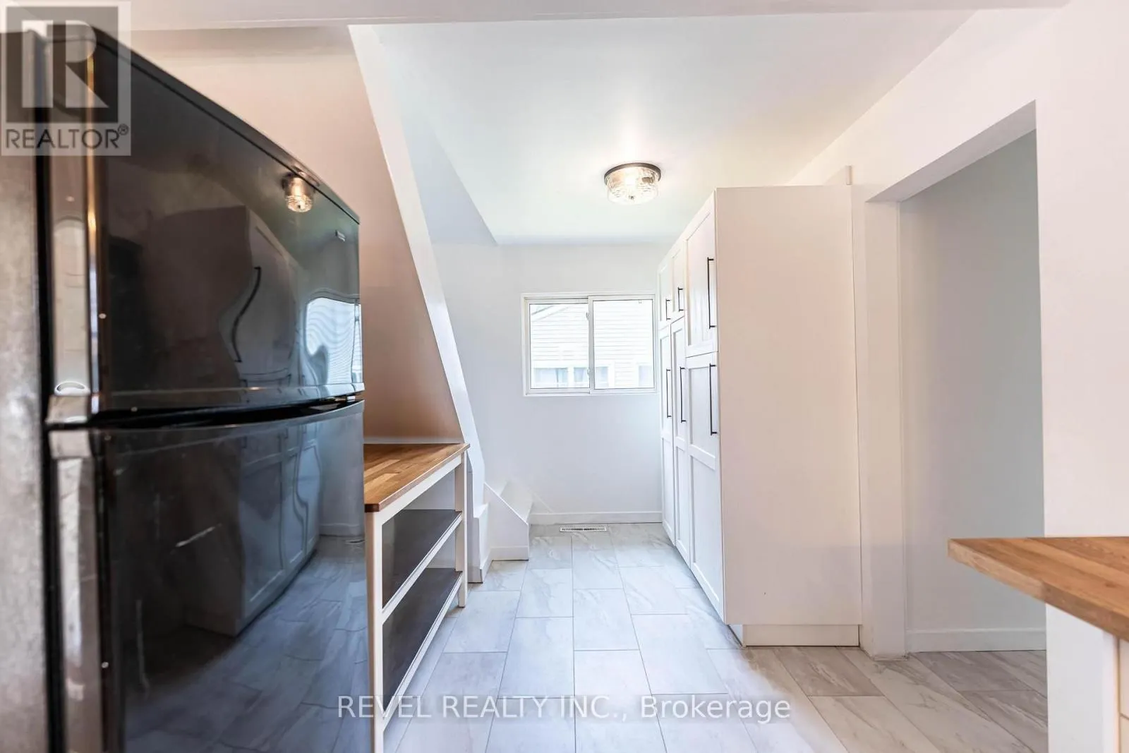1217 ORCHARD AVENUE