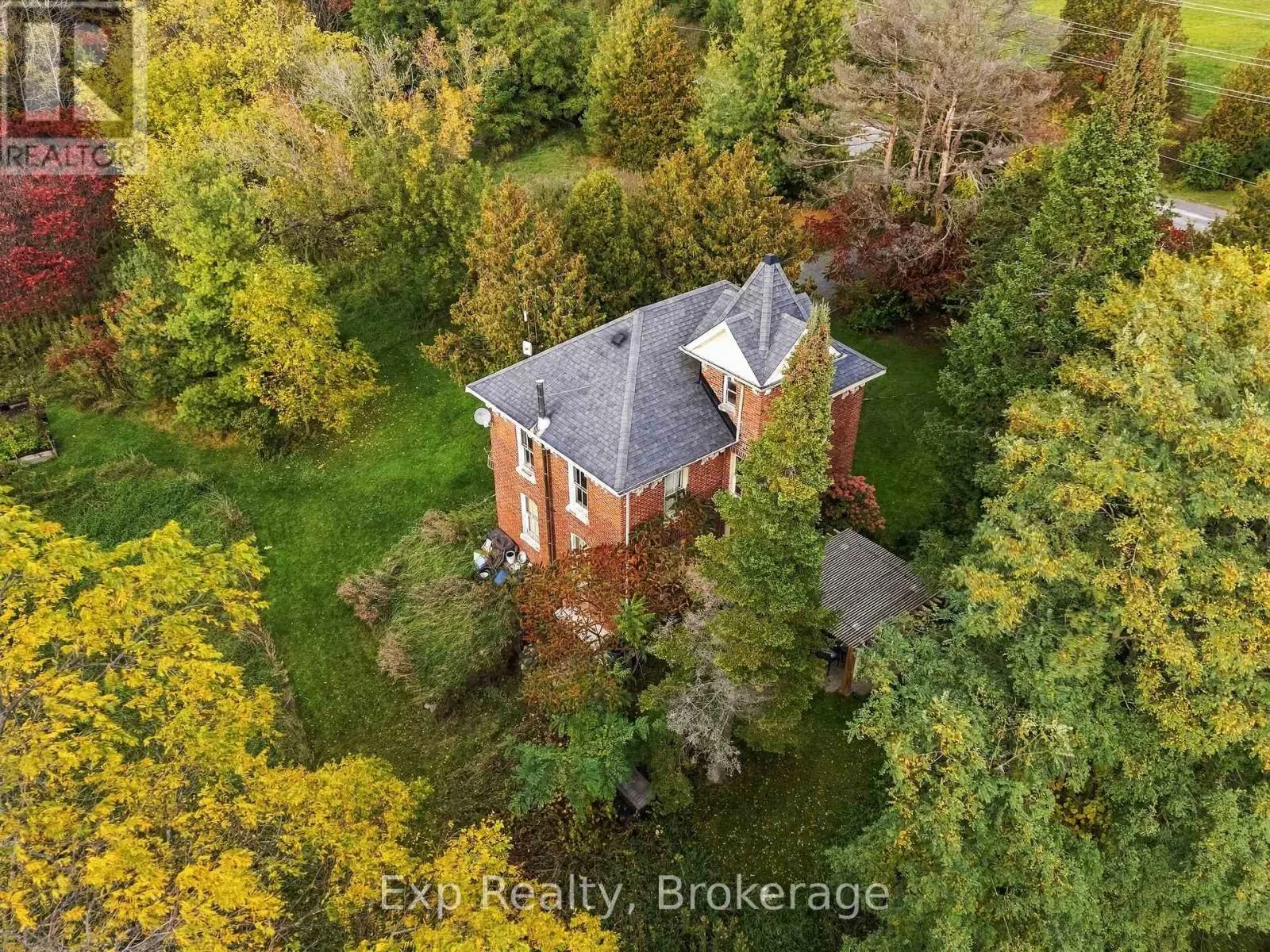 835 BROOK ROAD N