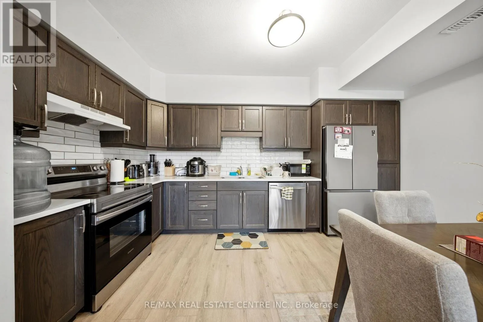57 PROGRESS CRESCENT