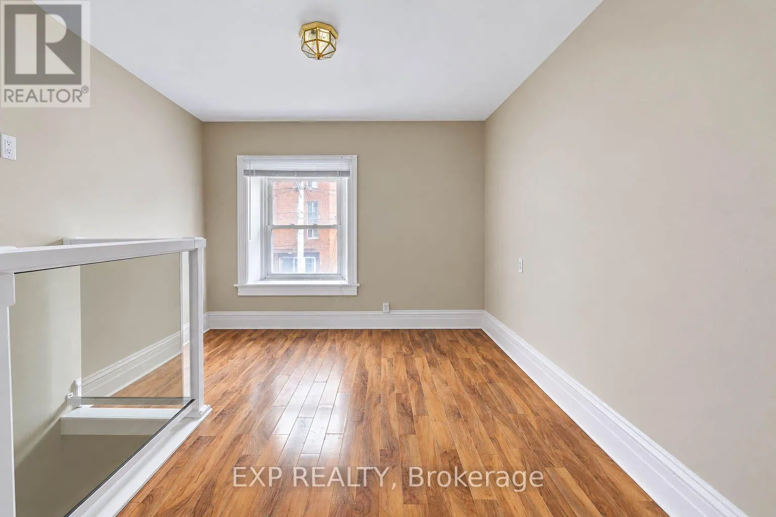 5 GEORGE STREET S