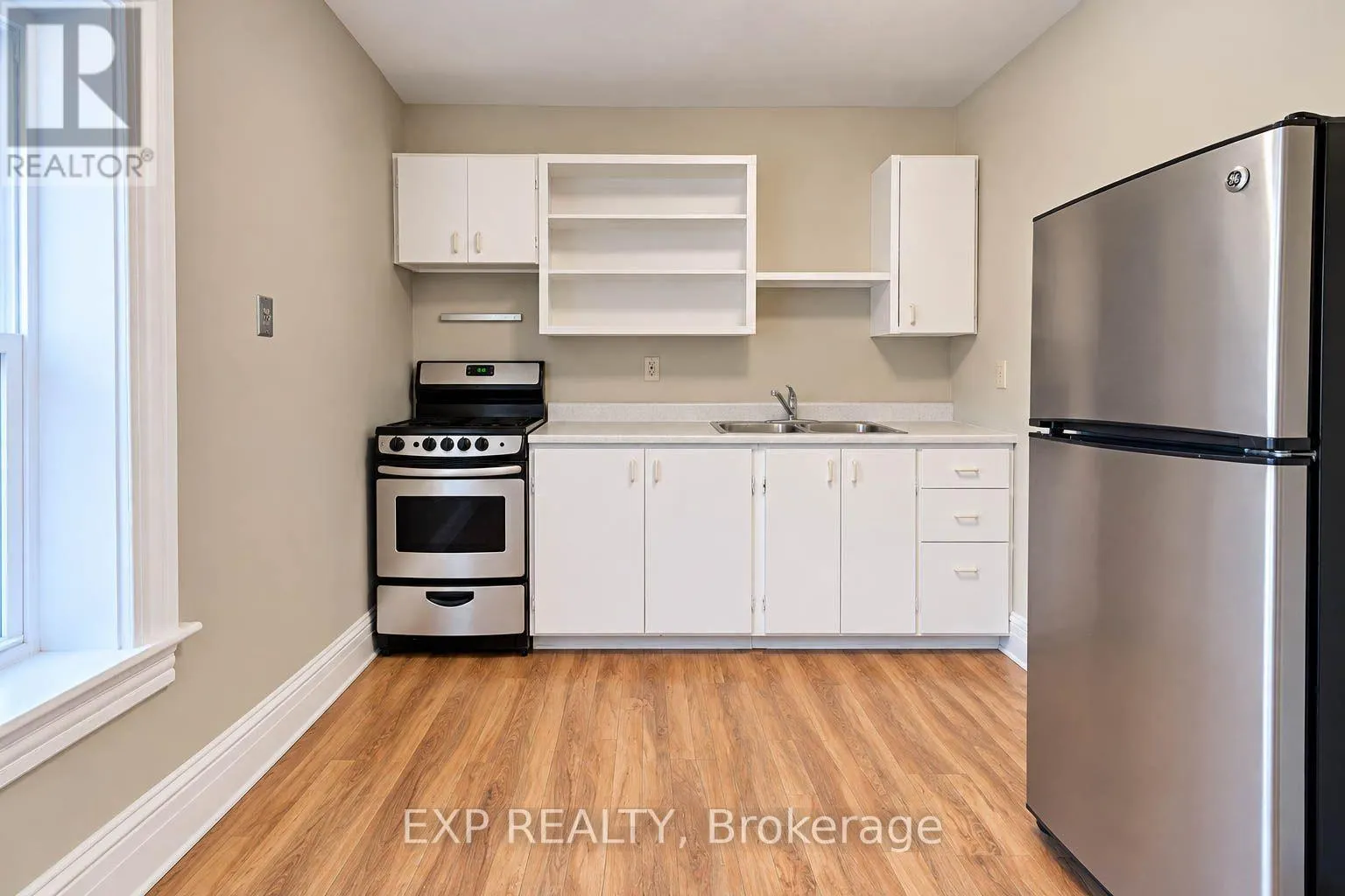 5 GEORGE STREET S
