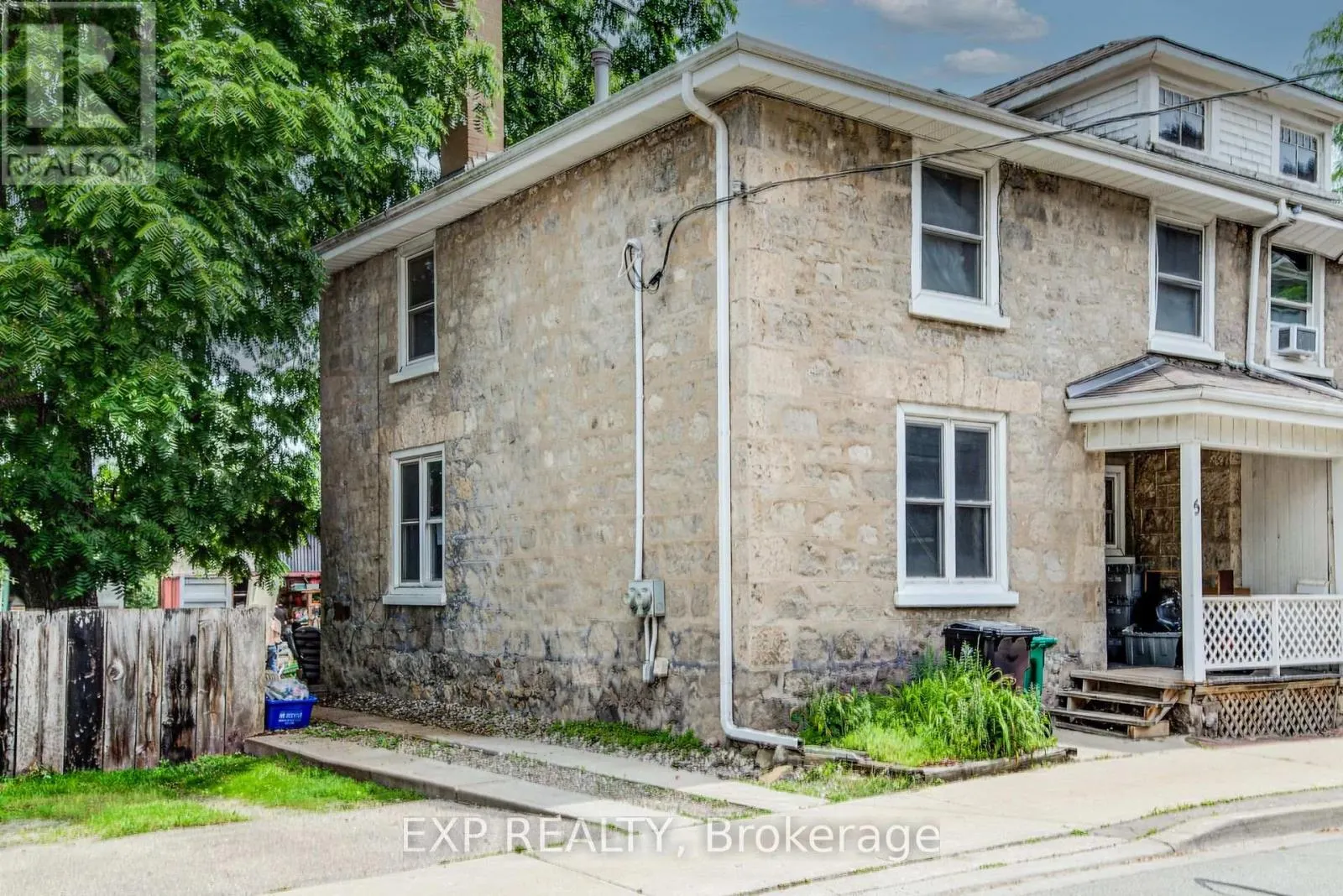 5 GEORGE STREET S
