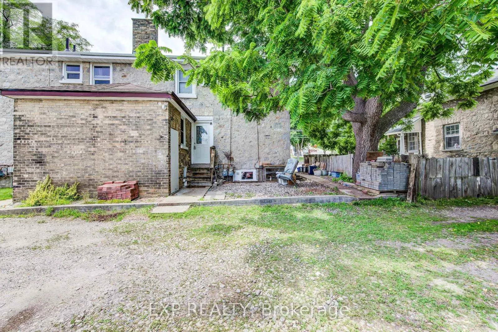 5 GEORGE STREET S