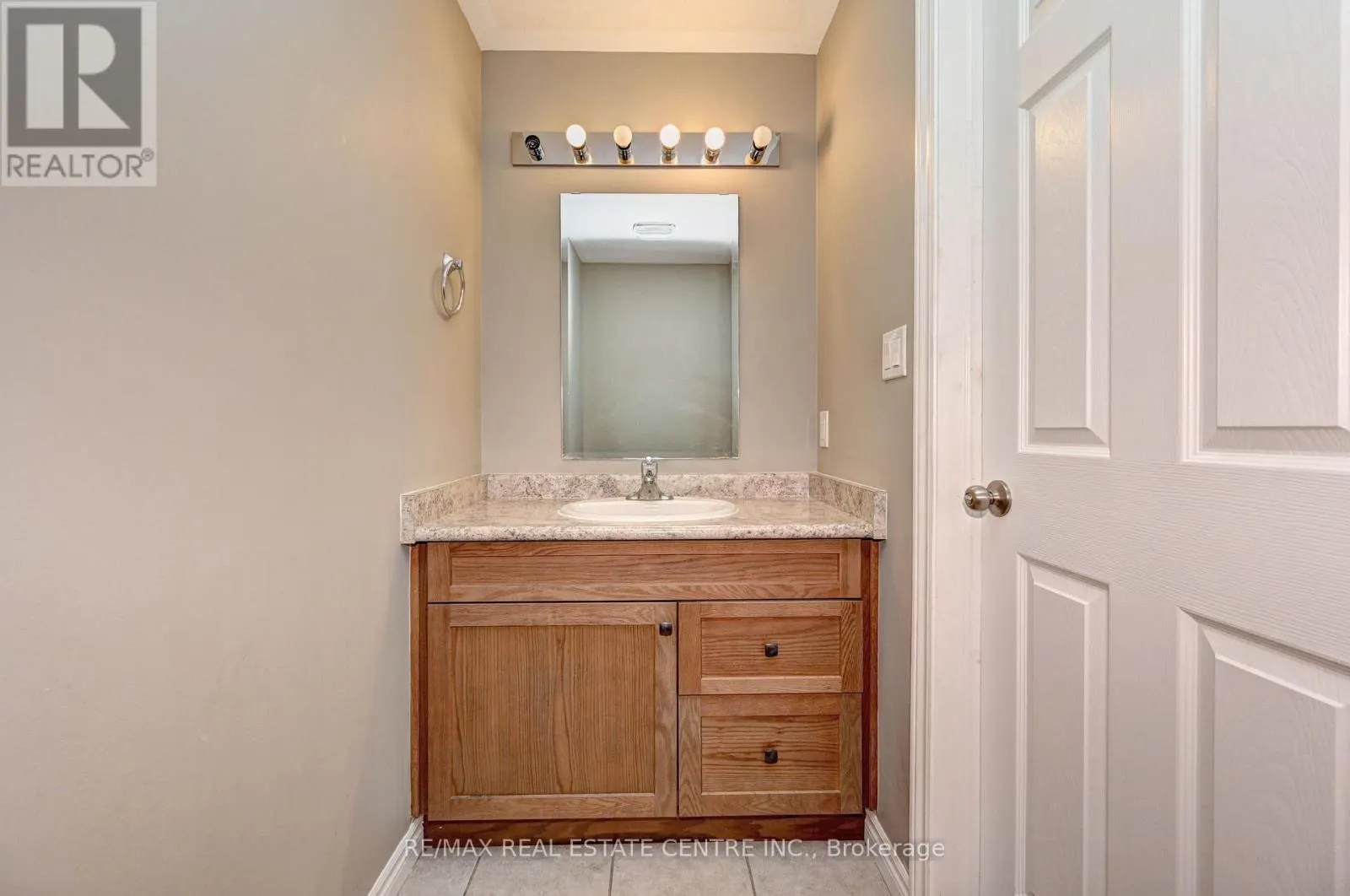 102 WHEAT LANE