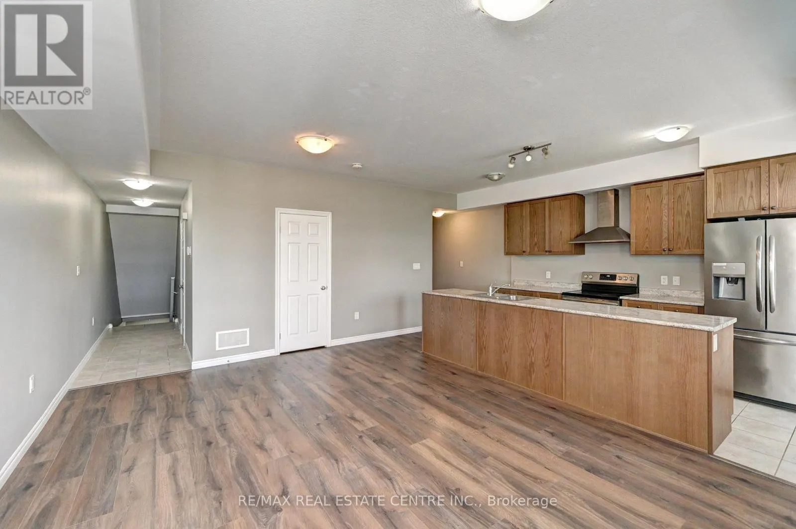 102 WHEAT LANE