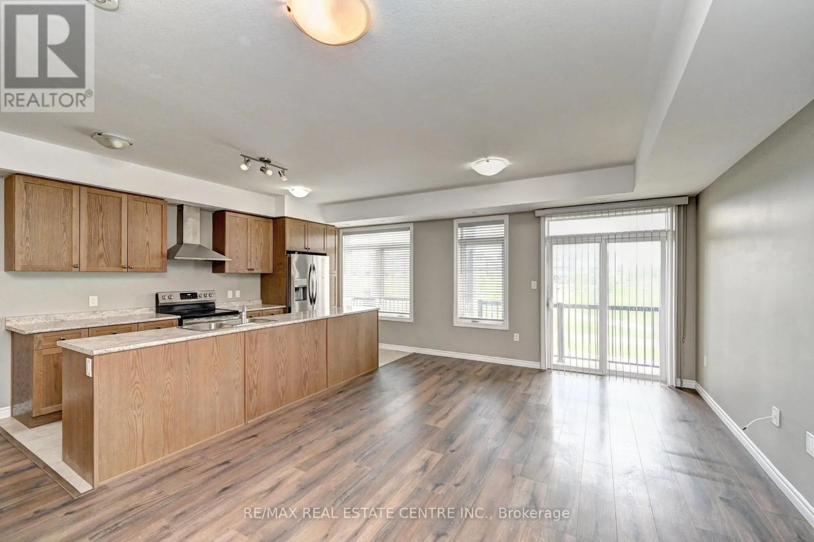 102 WHEAT LANE