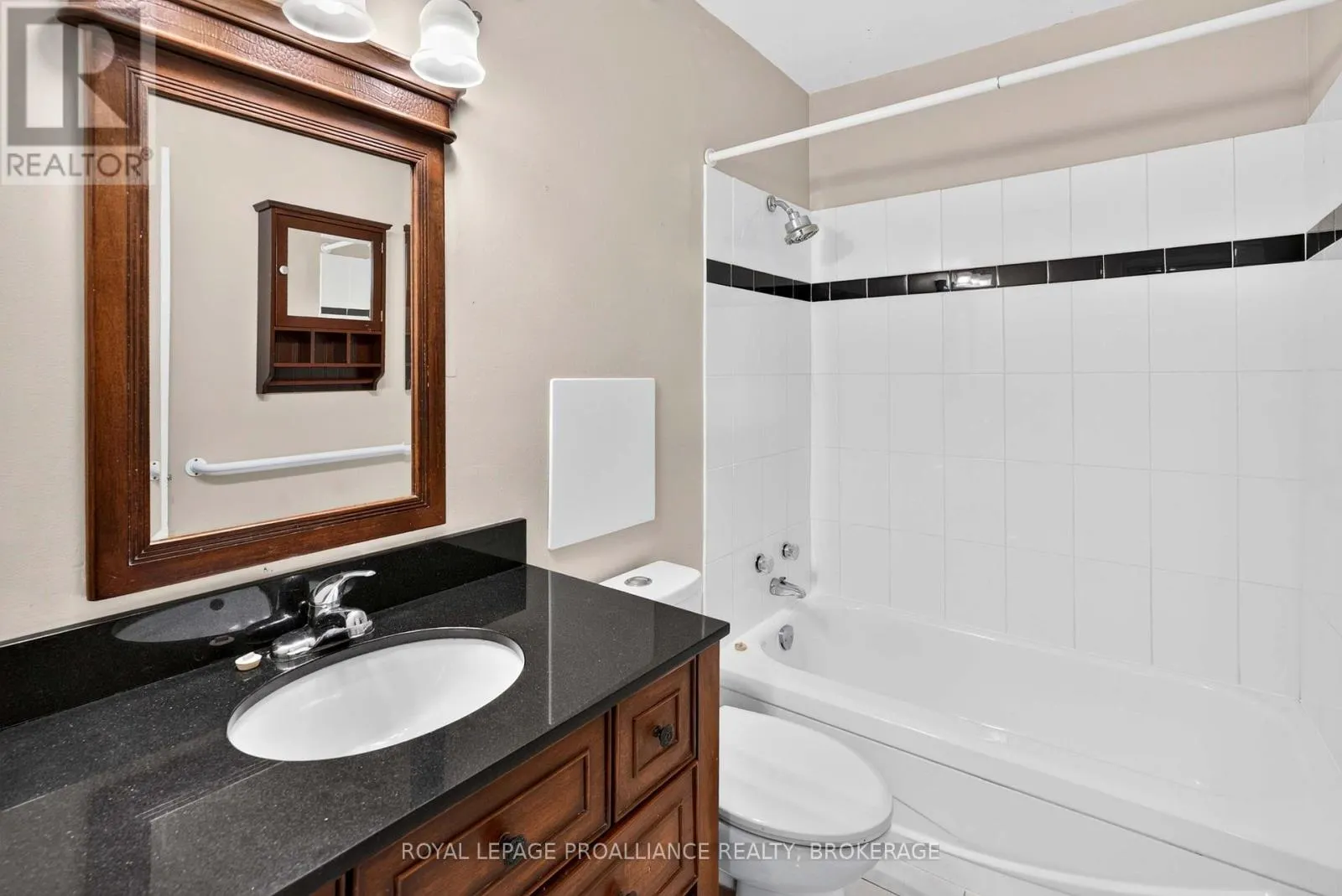 403 - 1 MOWAT AVENUE #403