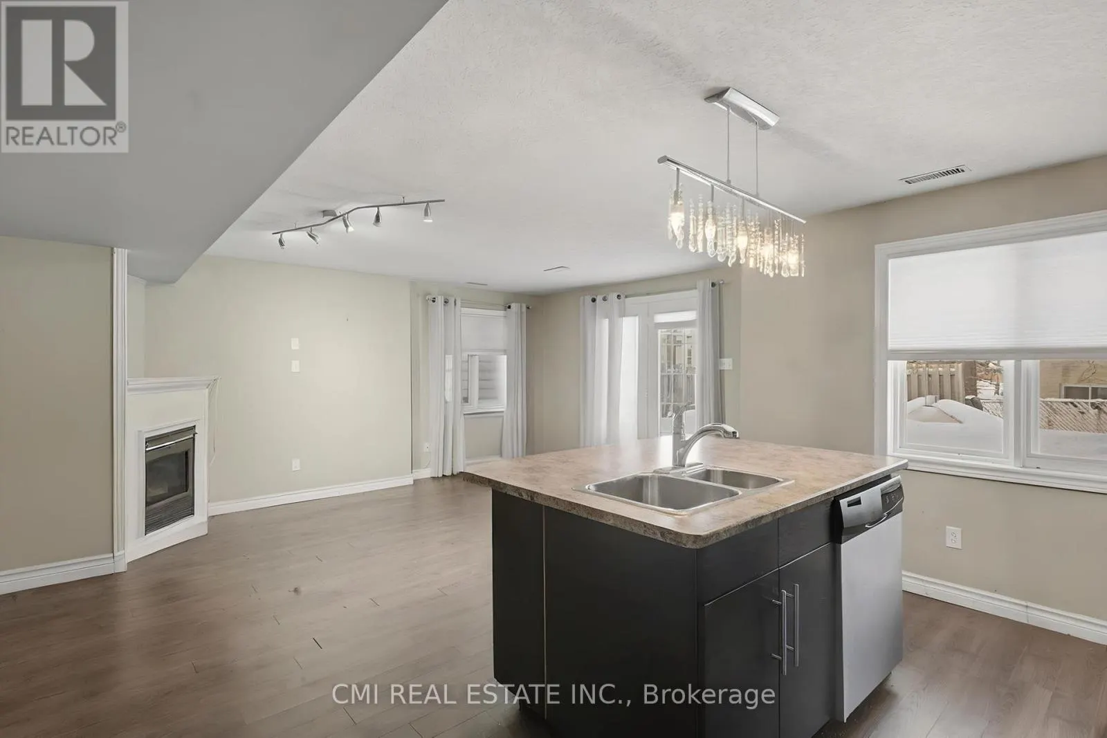 360 CULPEPPER PLACE