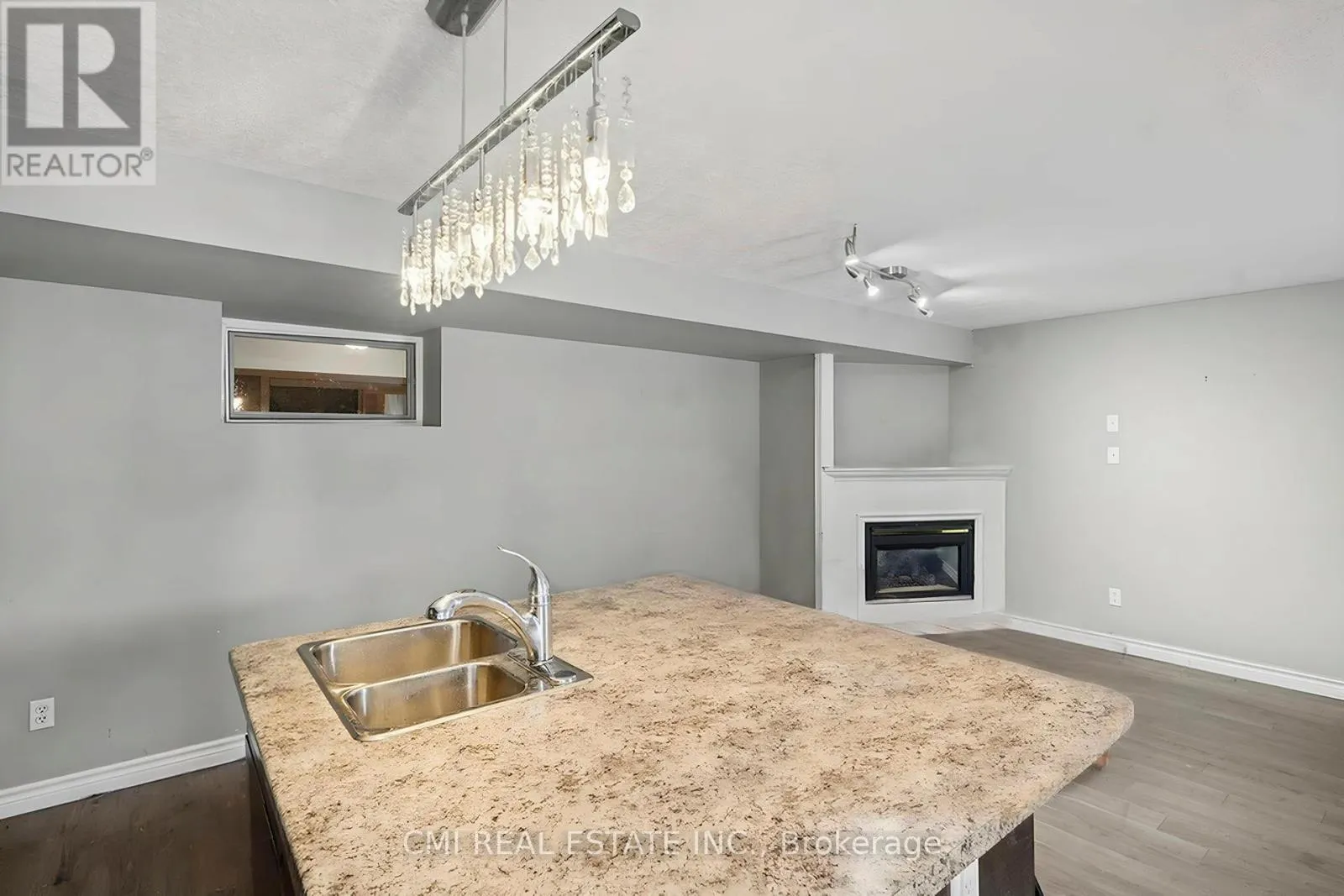 360 CULPEPPER PLACE