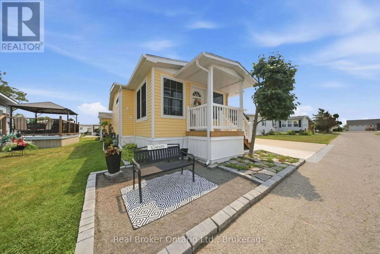 222 - 3033 TOWNLINE ROAD #222