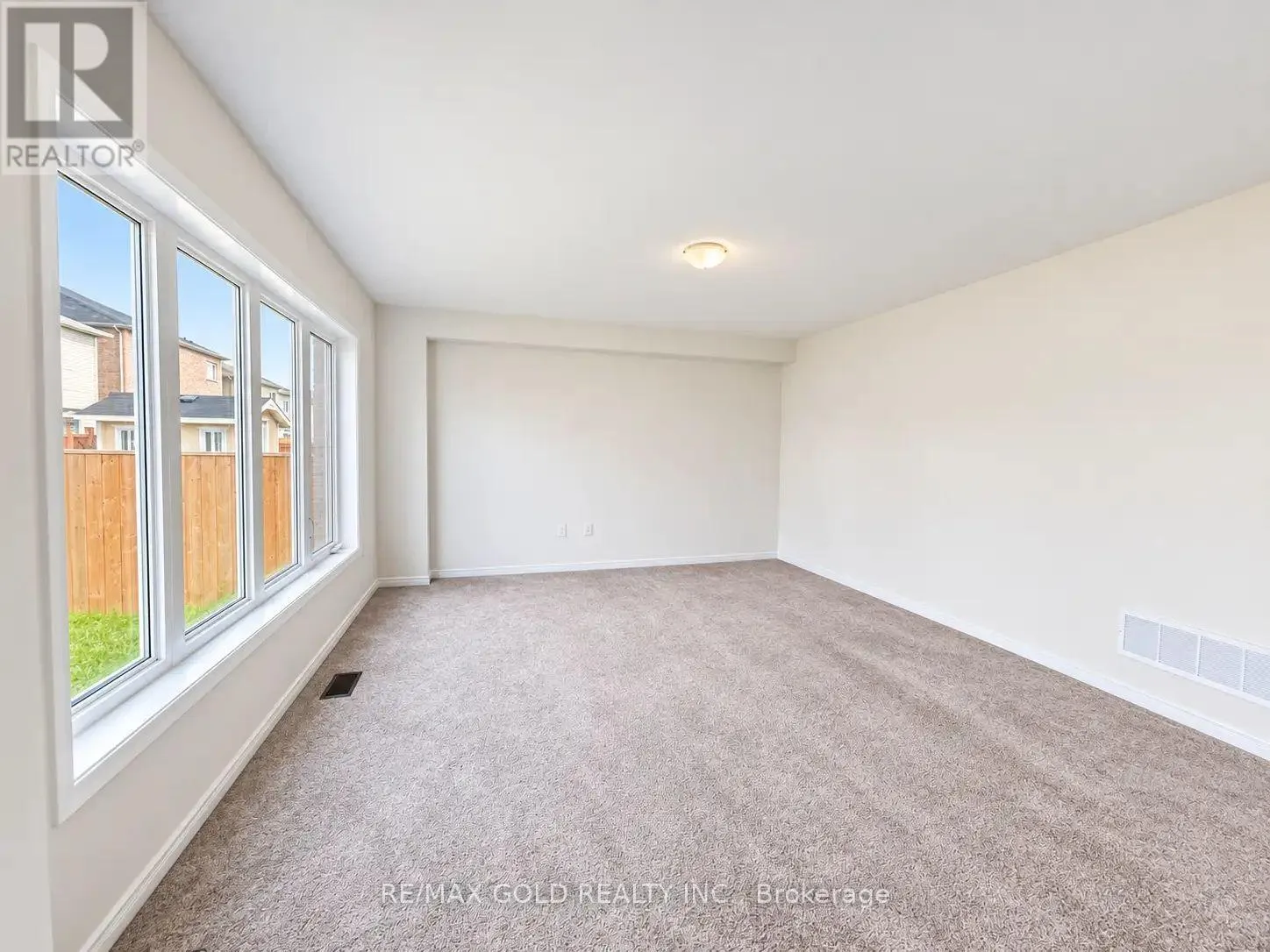 26 ALEXANDRA DRIVE