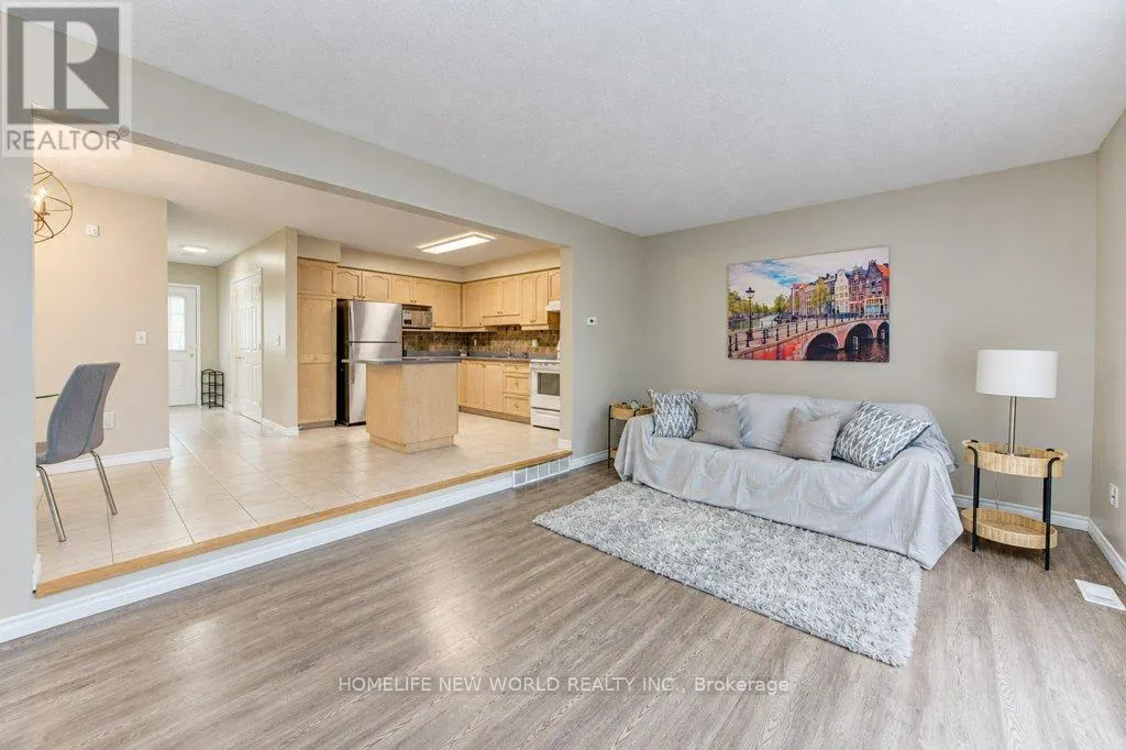 561 DANSBURY DRIVE
