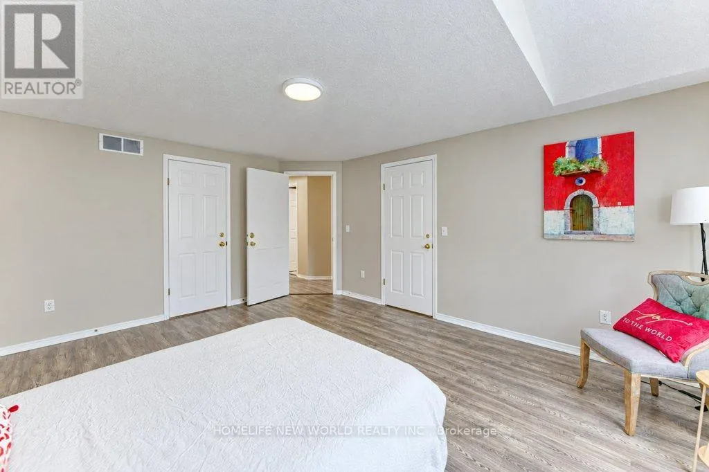 561 DANSBURY DRIVE